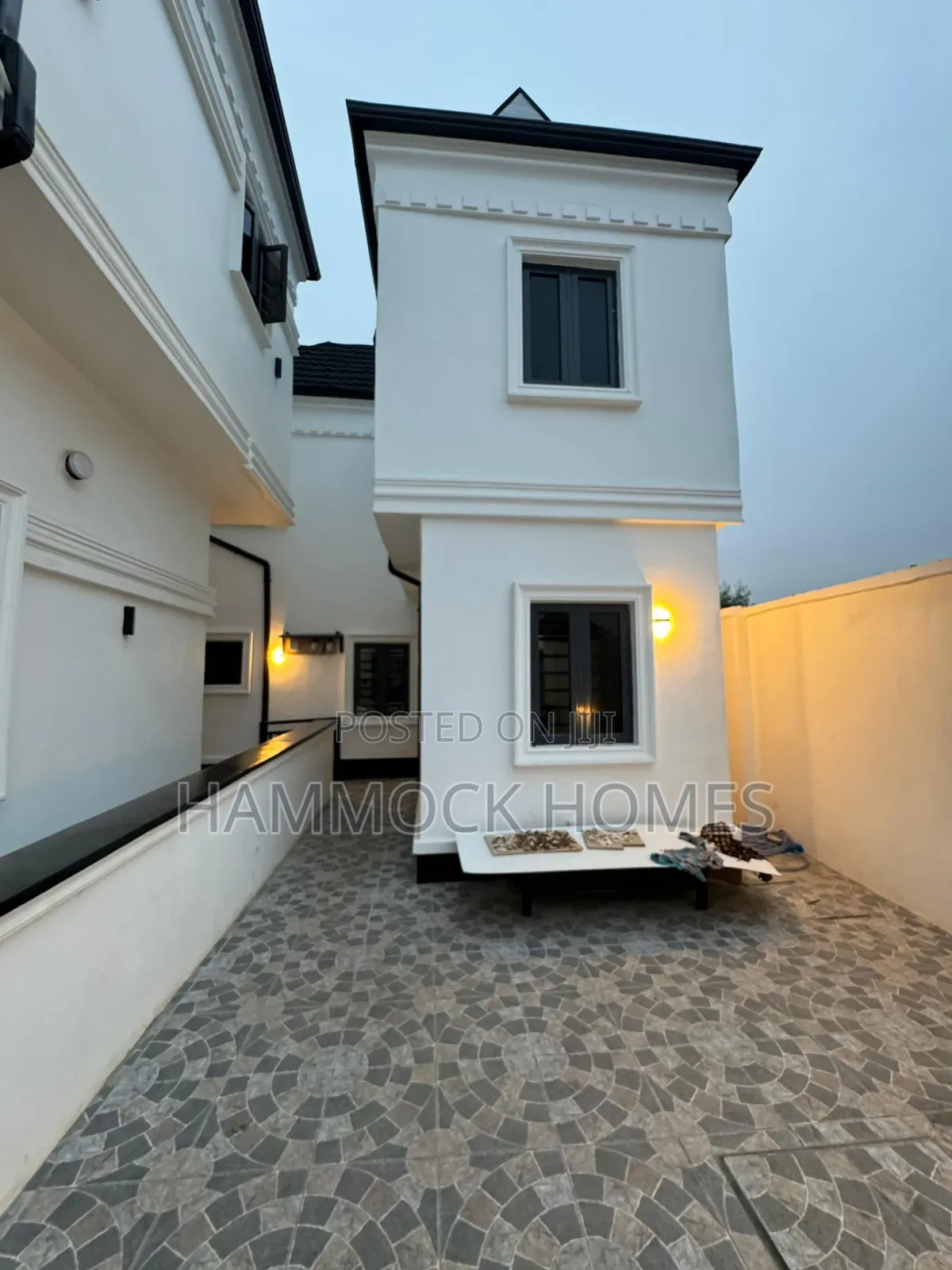 3bdrm Duplex in Kolapo Ishola Gra, Akobo for rent in Akobo