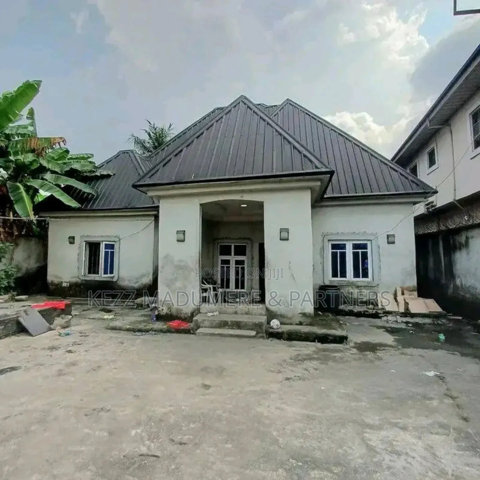 6bdrm Bungalow in Rumuodomaya, Port, Ruuodomaya for sale in Ruuodomaya