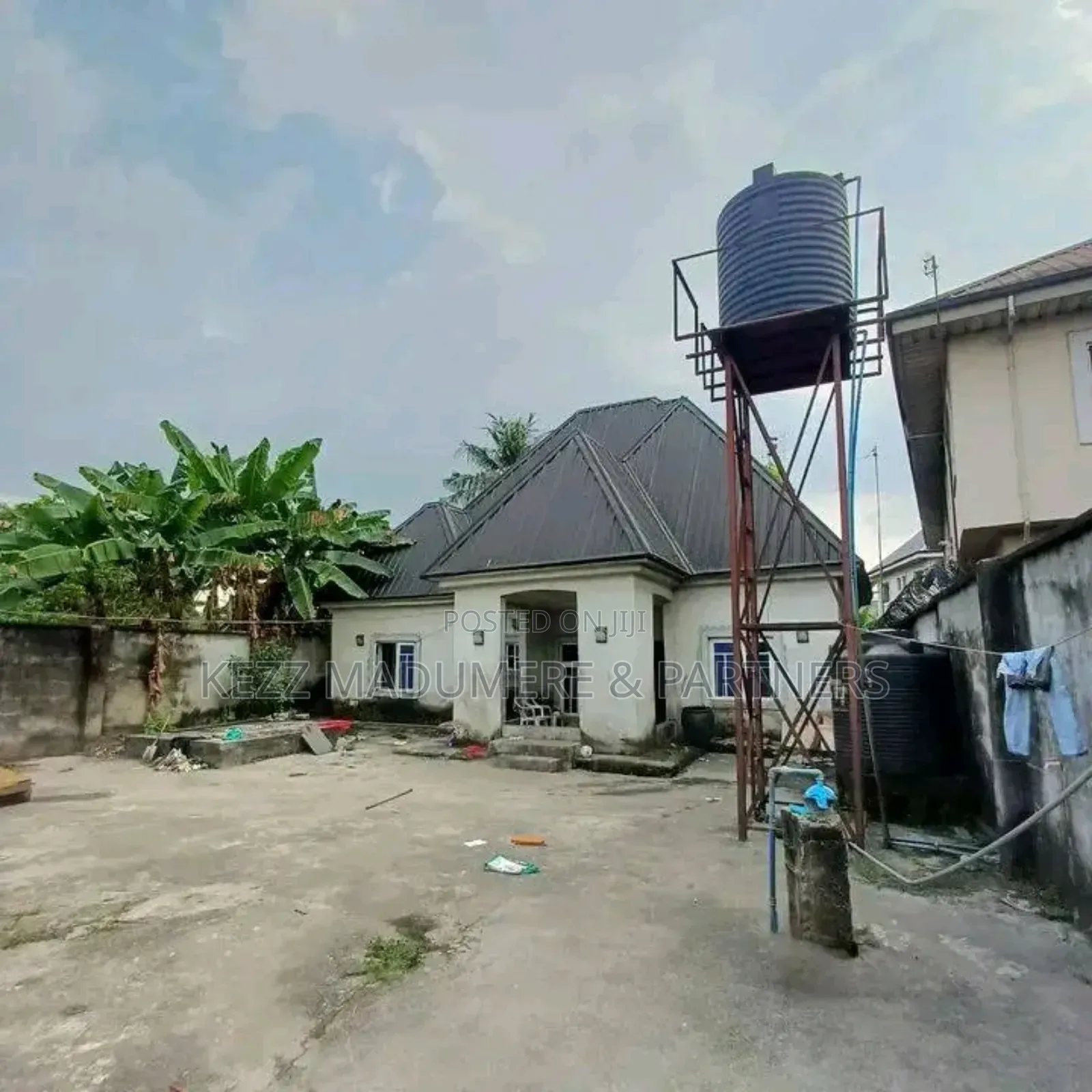 6bdrm Bungalow in Rumuodomaya, Port, Ruuodomaya for sale in Ruuodomaya