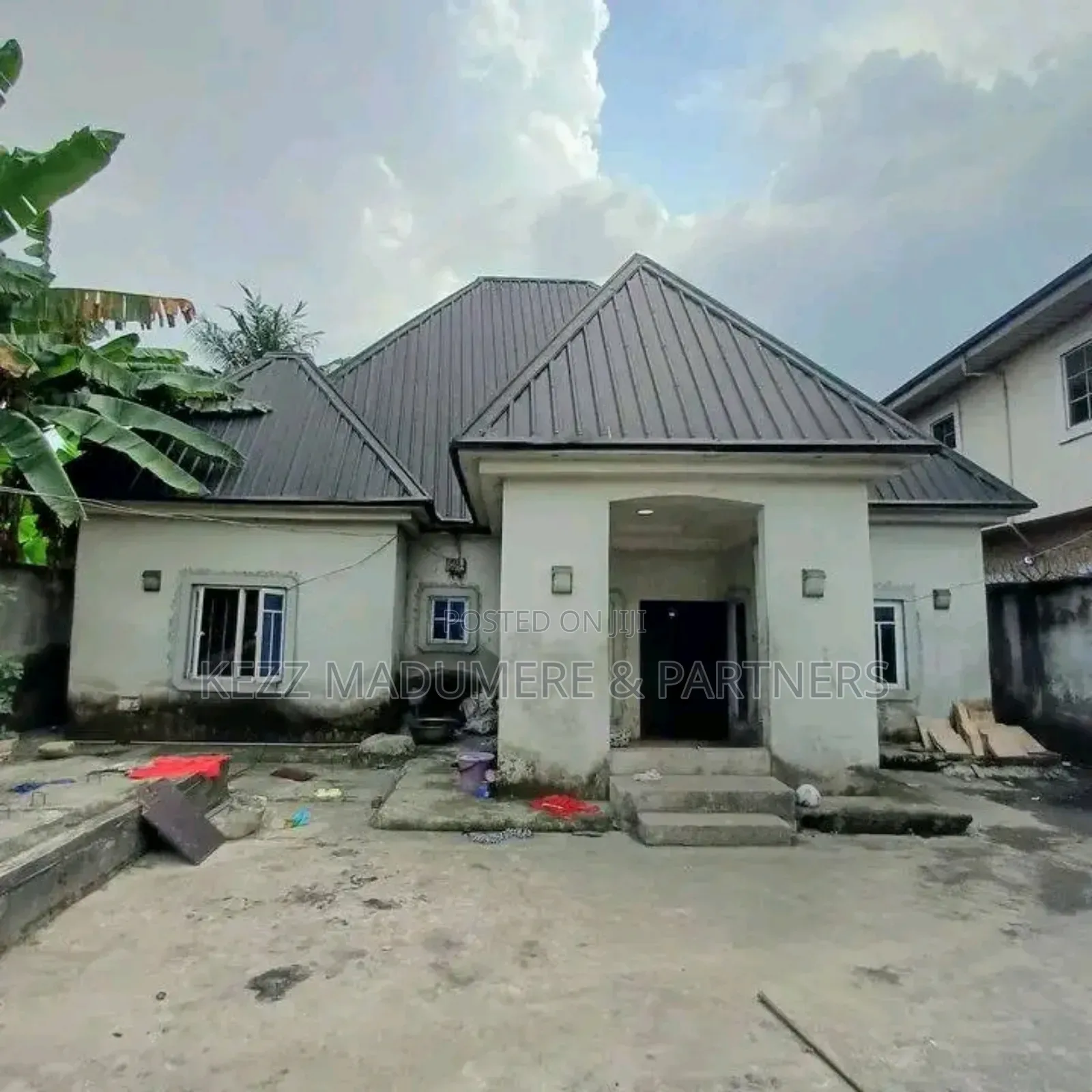 6bdrm Bungalow in Rumuodomaya, Port, Ruuodomaya for sale in Ruuodomaya