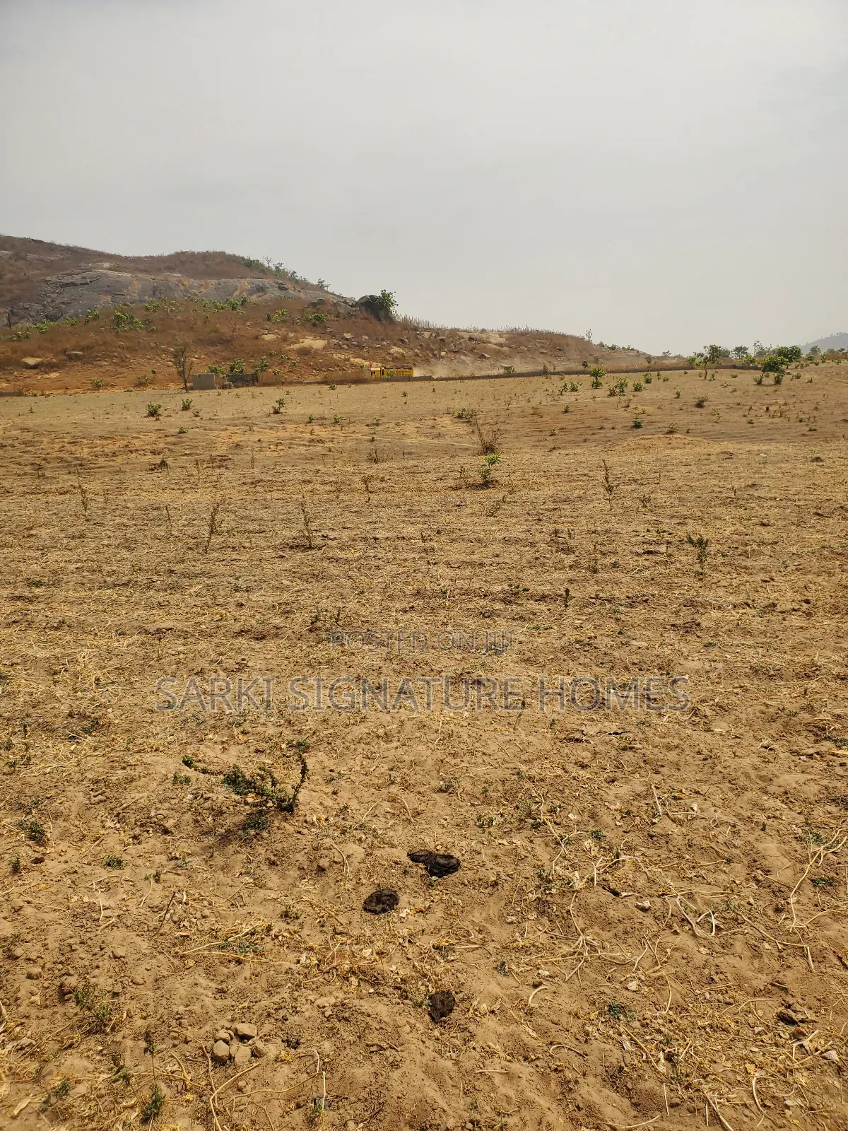 Grace Court Aco, Airport Road, Abuja in Lugbe District
