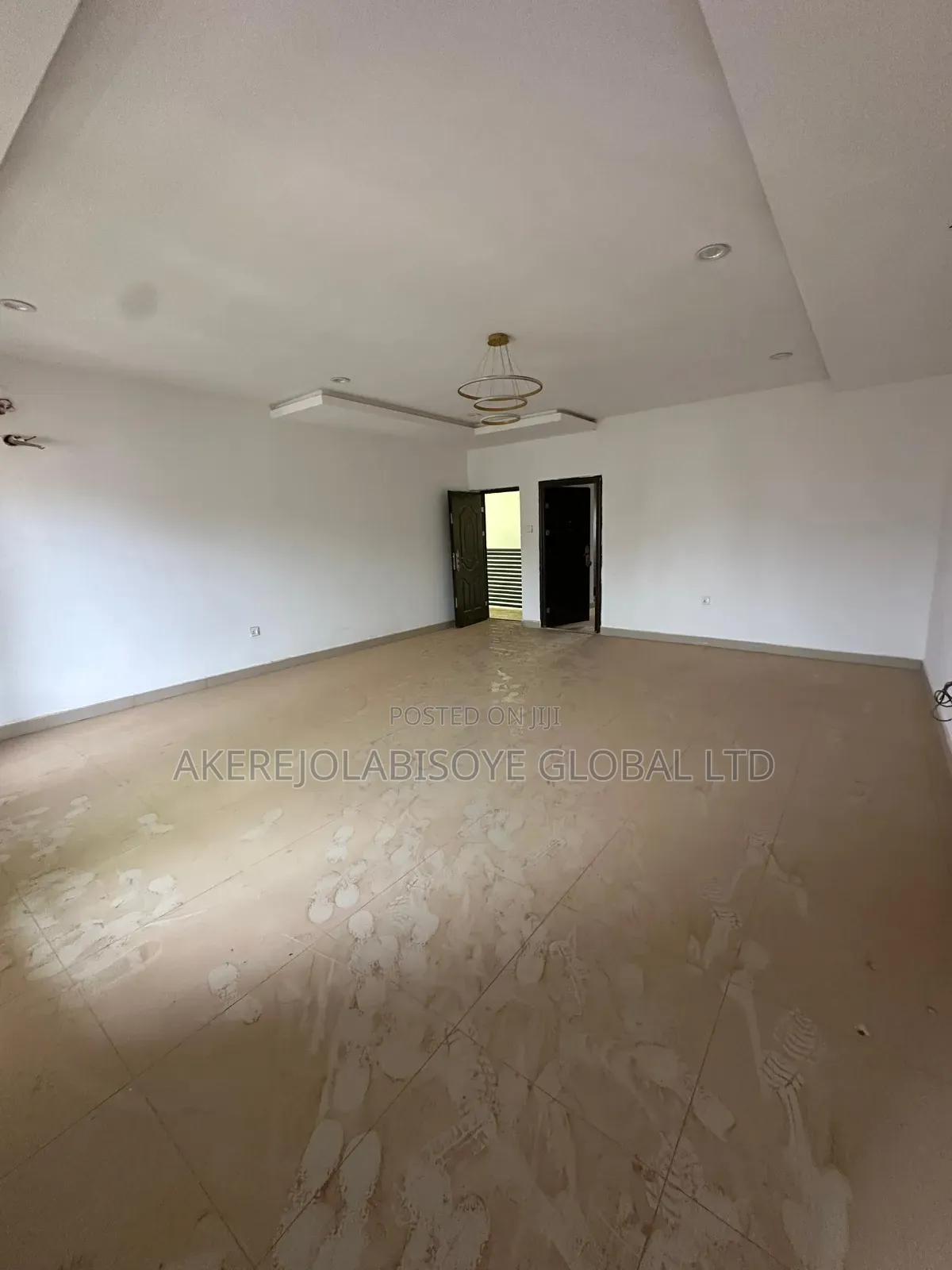 4bdrm Penthouse in In An Estate for rent in Gwarinpa