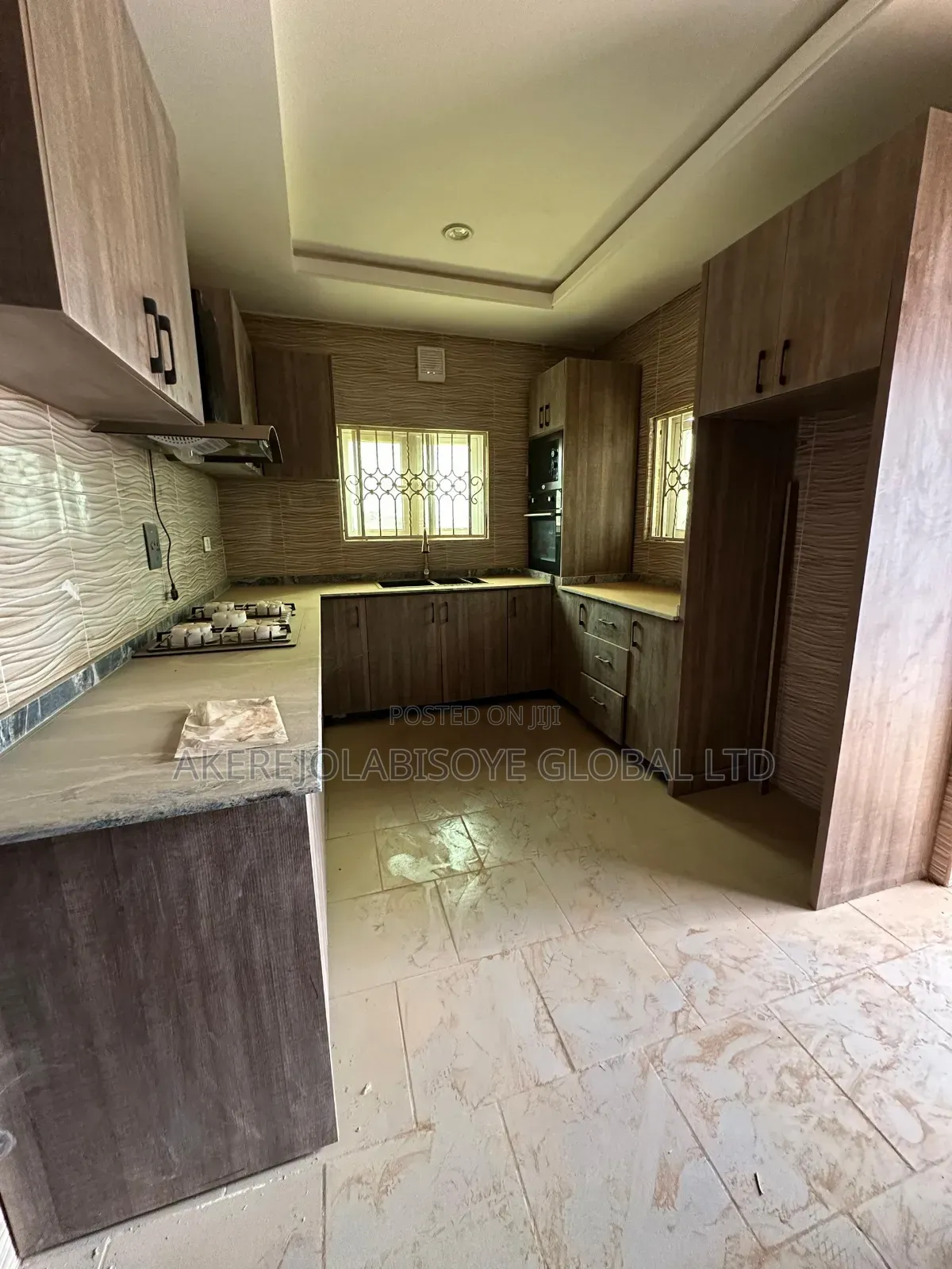 4bdrm Penthouse in In An Estate for rent in Gwarinpa