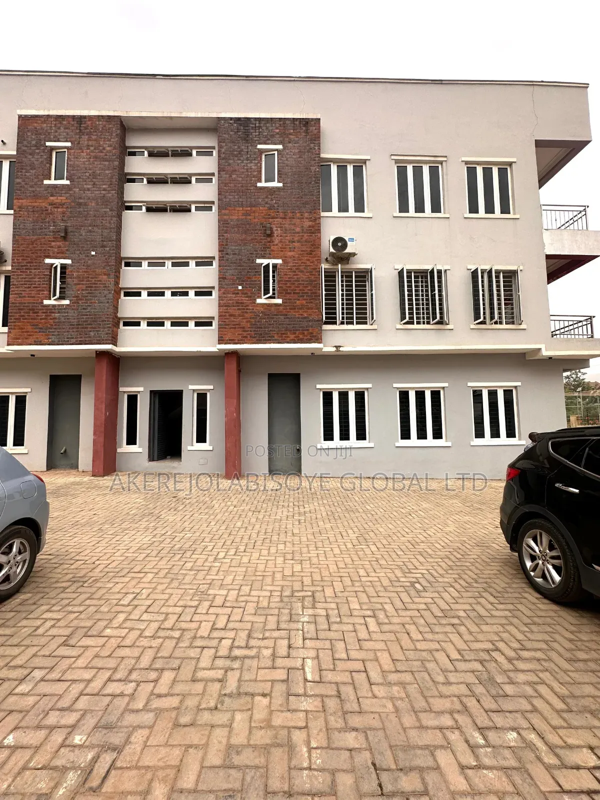 3bdrm Apartment in Jahi Gilmore, Abuja for rent in Jahi