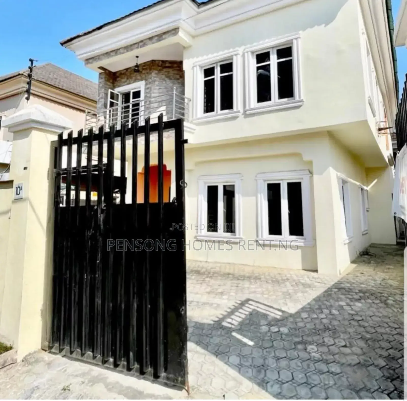 4bdrm Duplex in Ikota Villa for rent in Ikota