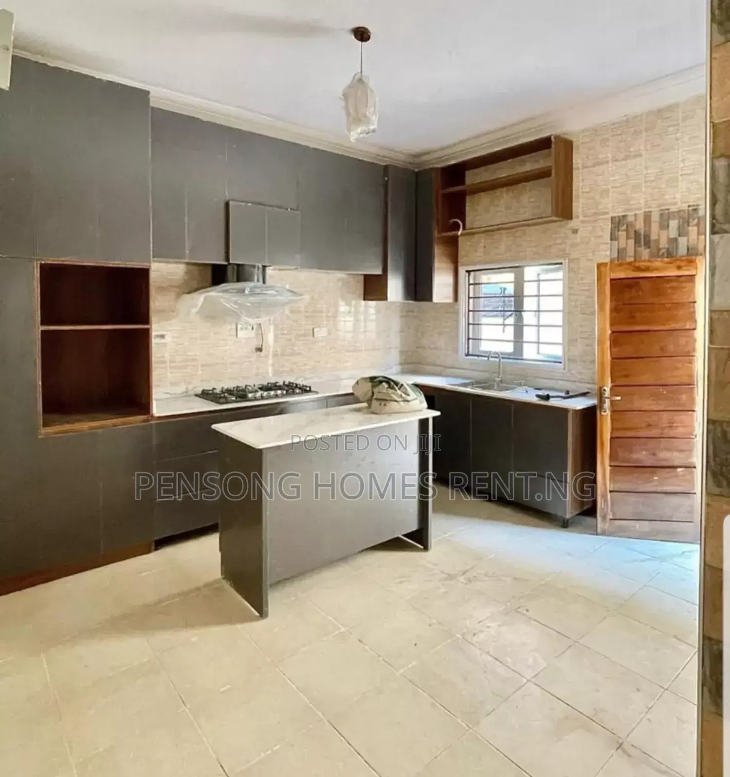 4bdrm Duplex in Ikota Villa for rent in Ikota