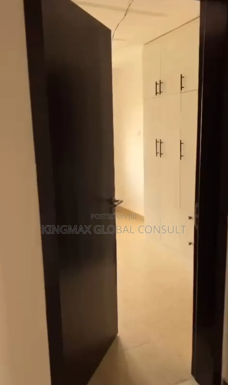 6bdrm Chalet in Karsana Abuja, Gwarinpa for sale in Gwarinpa
