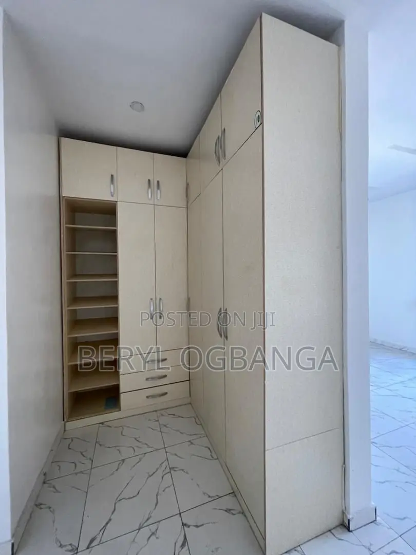 4bdrm Duplex in Lekki Phase 2 for rent in Lekki Phase 2