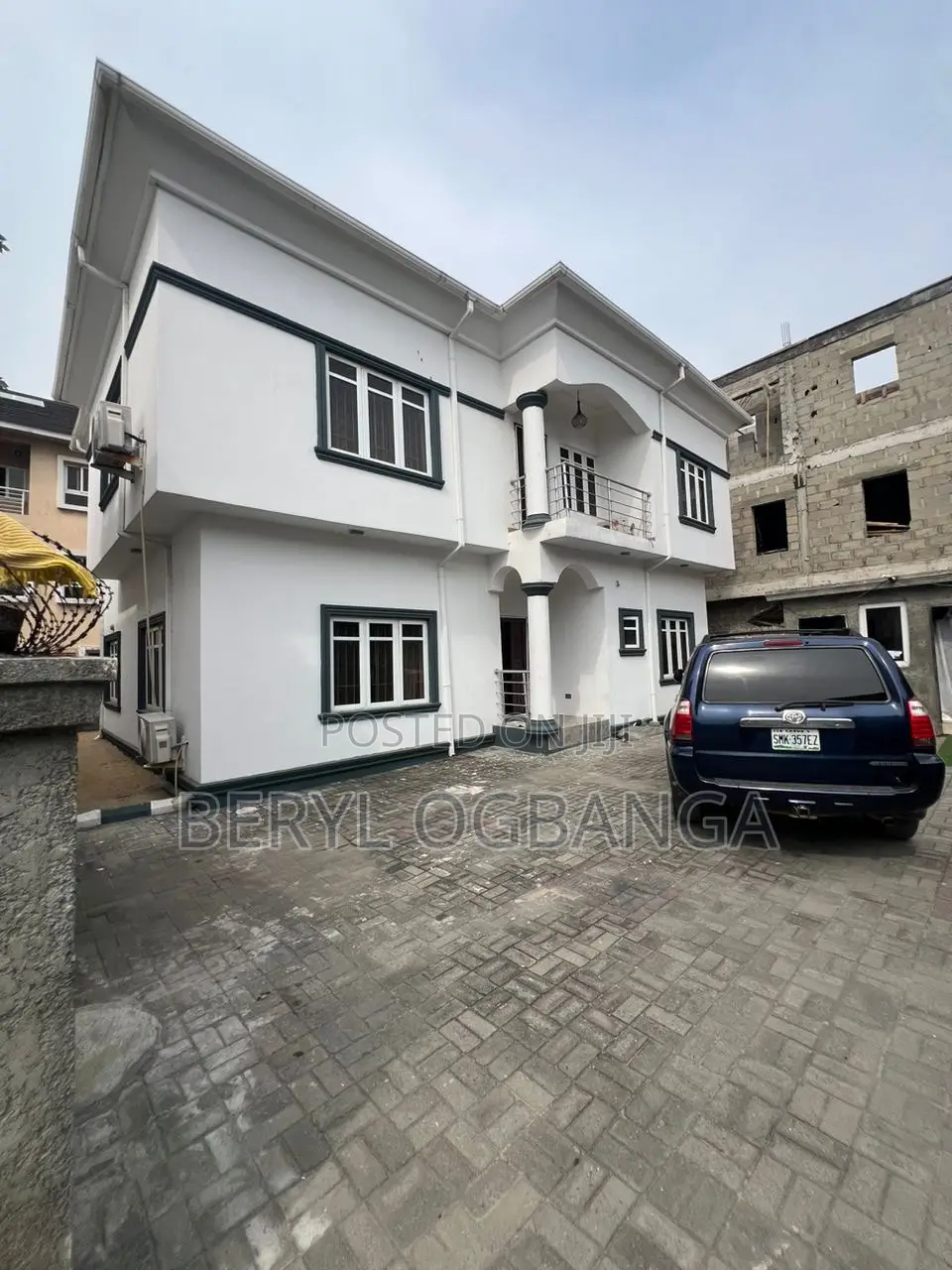 Furnished 4bdrm Duplex in Lekki Phase 2 for rent in Lekki Phase 2
