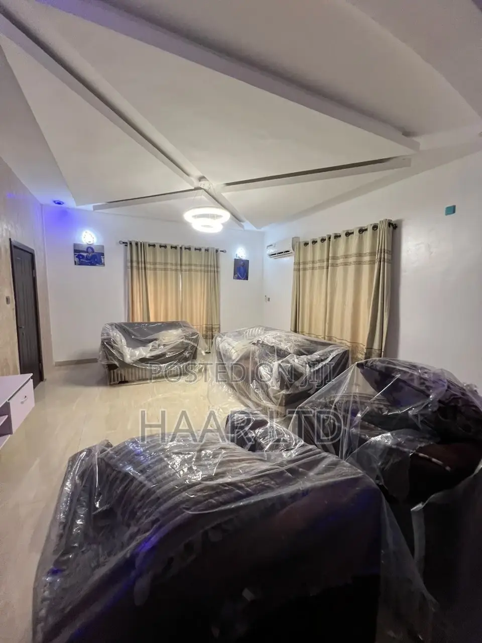 Furnished 4bdrm Duplex in Lekki Phase 2 for rent in Lekki Phase 2