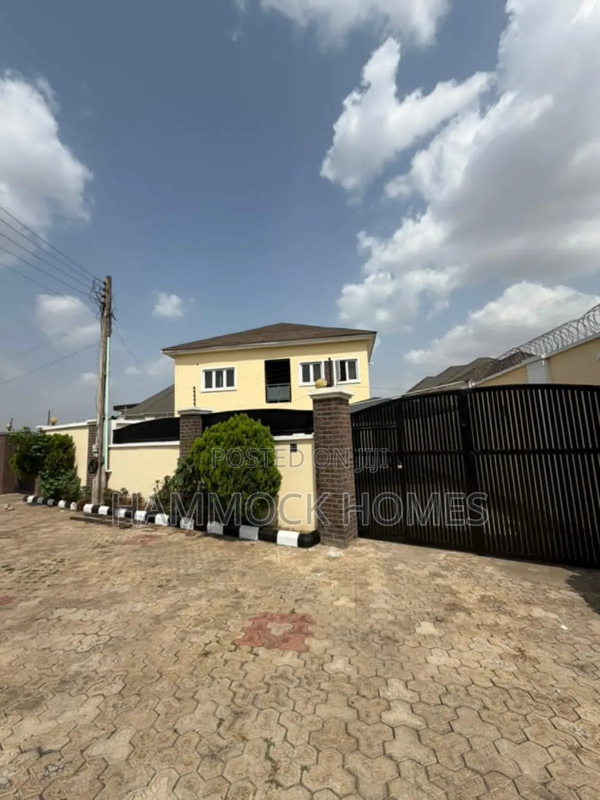 4bdrm Duplex in Kolapo Ishola Gra, Akobo for sale in Akobo