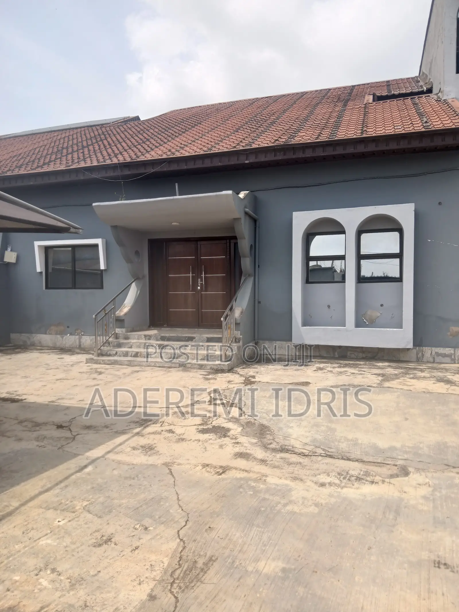 7bdrm Duplex in Gra, Igando / Ikotun/Igando for sale in Igando / Ikotun/Igando