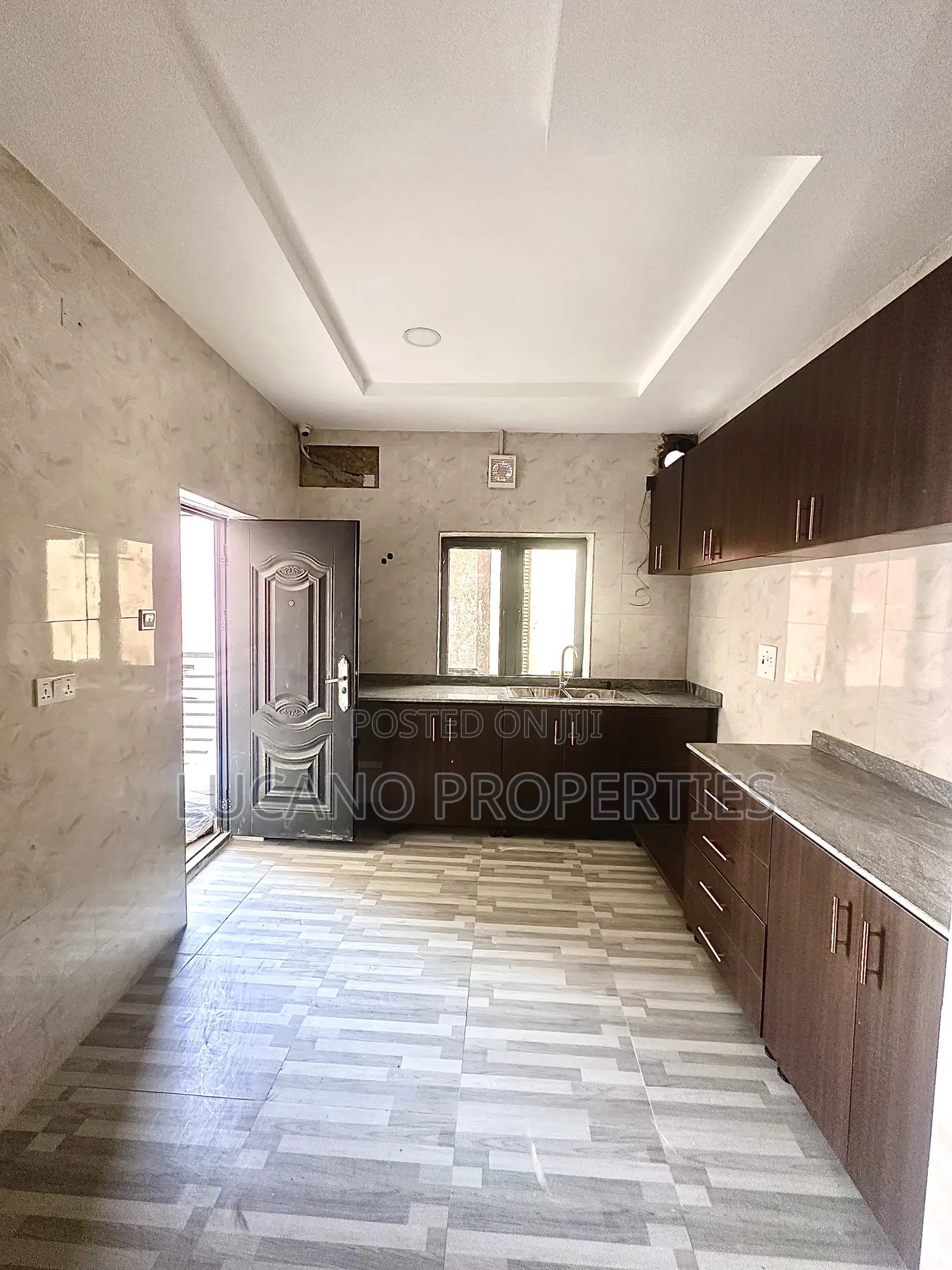 3bdrm Block of Flats in Wuye District for sale in Wuye