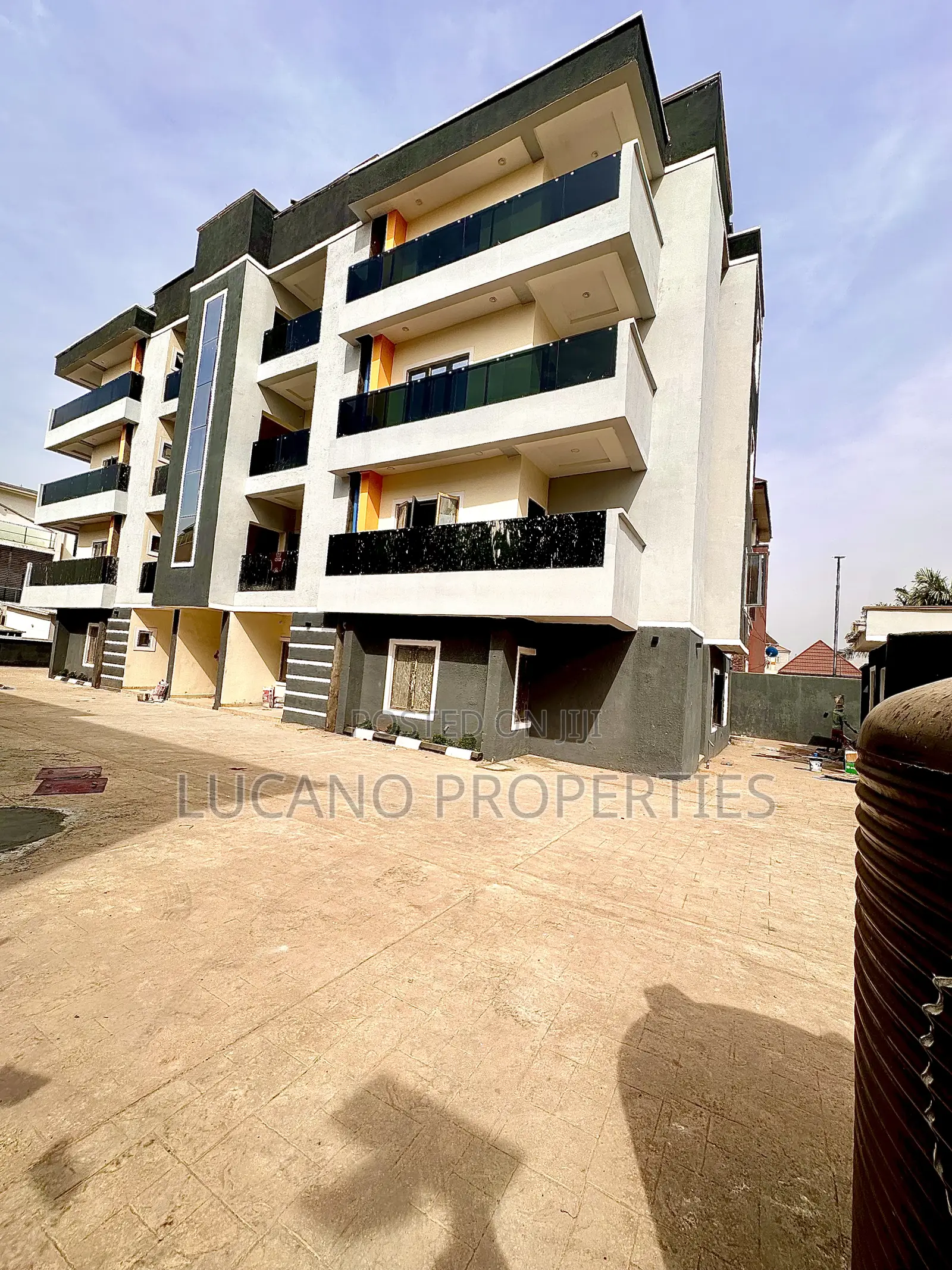 3bdrm Block of Flats in Wuye District for sale in Wuye