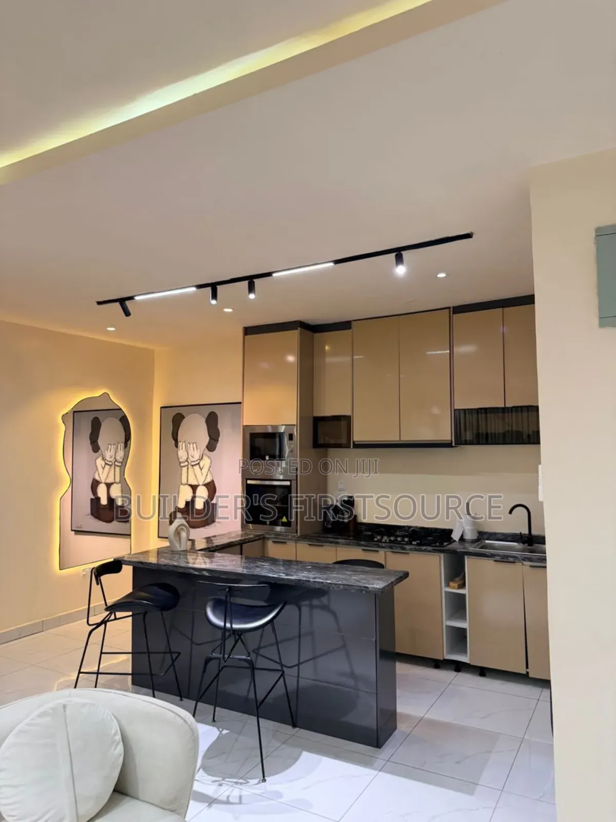 2bedroom Apartment
 in Chevron,Bera Estate With Ps5 in Chevron