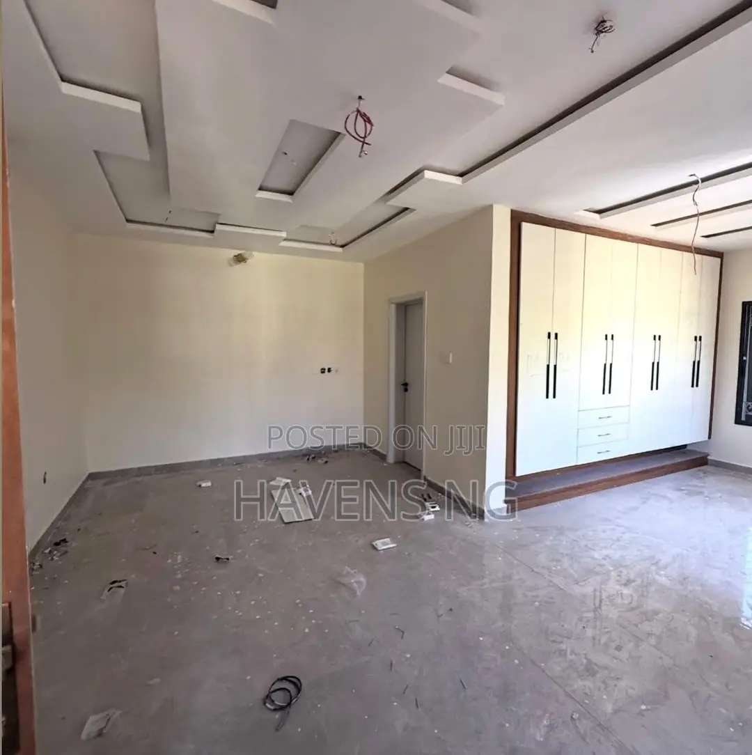 4bdrm Duplex in Zone 2 / Wuse for sale in Zone 2 / Wuse