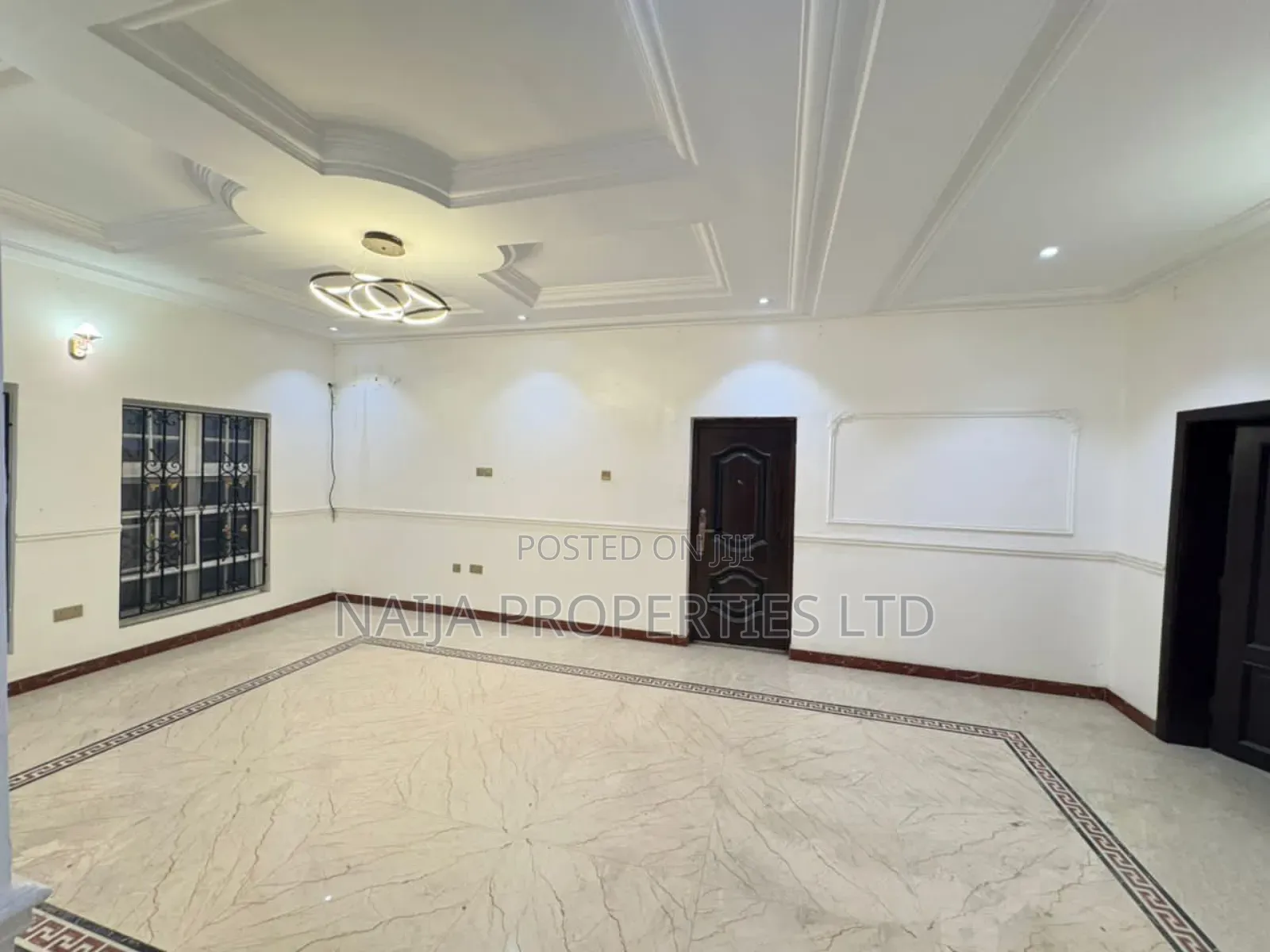 3bdrm Apartment in Lekki Phase 1 for rent in Lekki Phase 1