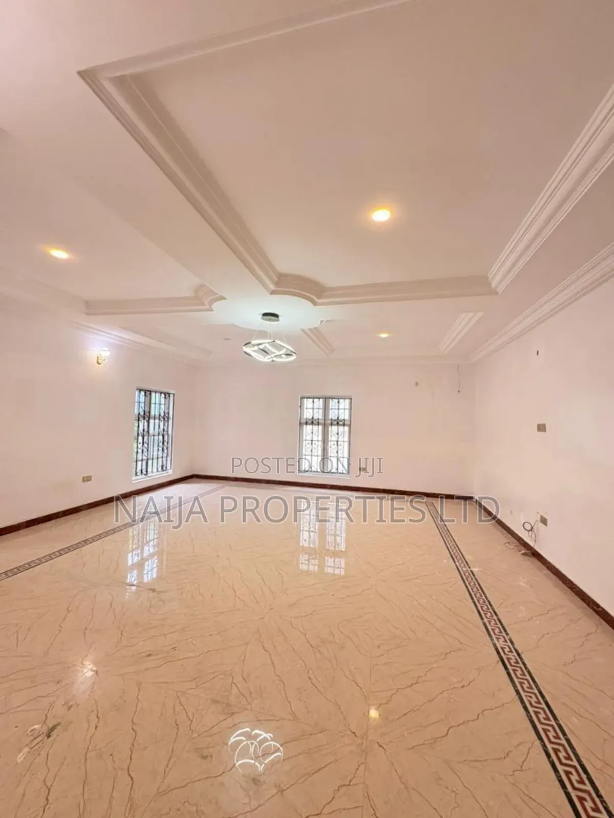 3bdrm Apartment in Lekki Phase 1 for rent in Lekki Phase 1