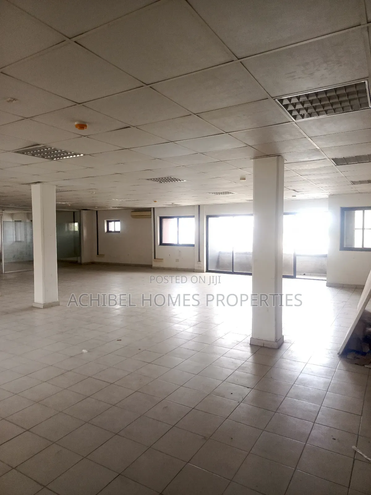 A 468 Square Meter Open Office Space in Victoria Island, Lagos. in Victoria Island