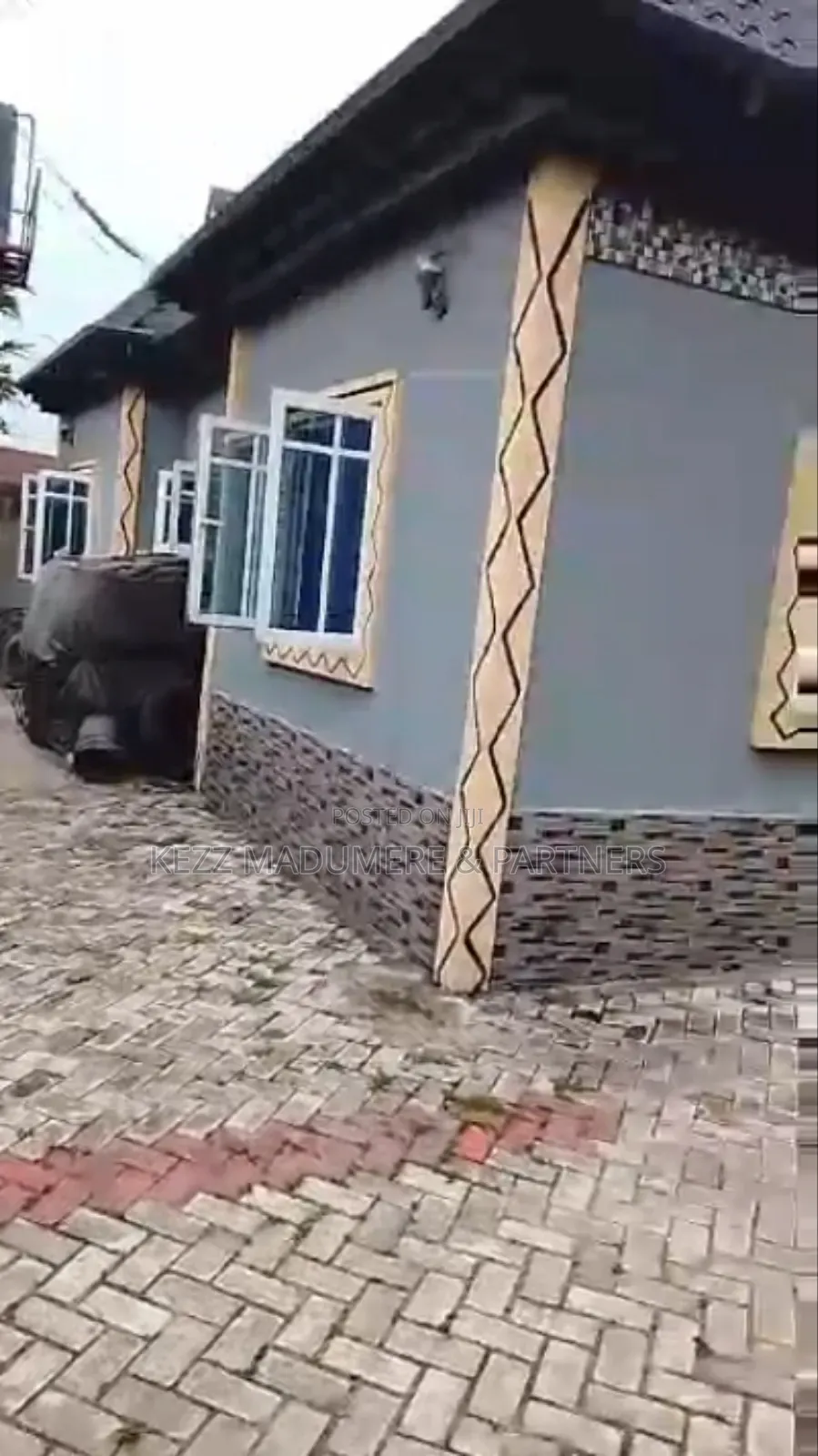 5bdrm Block of Flats in Off Apu Road for sale in Rukpokwu