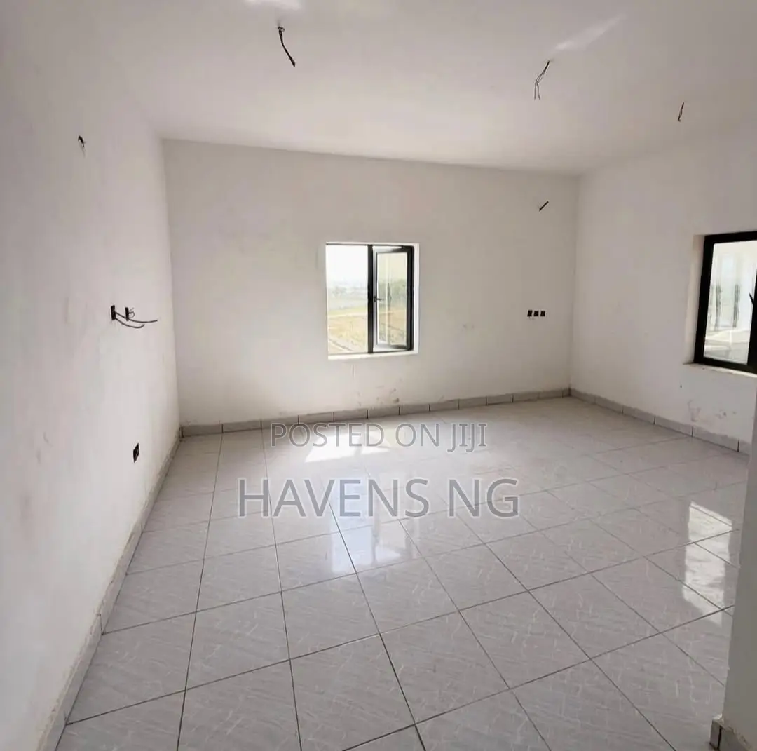3bdrm Apartment in Life Camp for sale in Life Camp