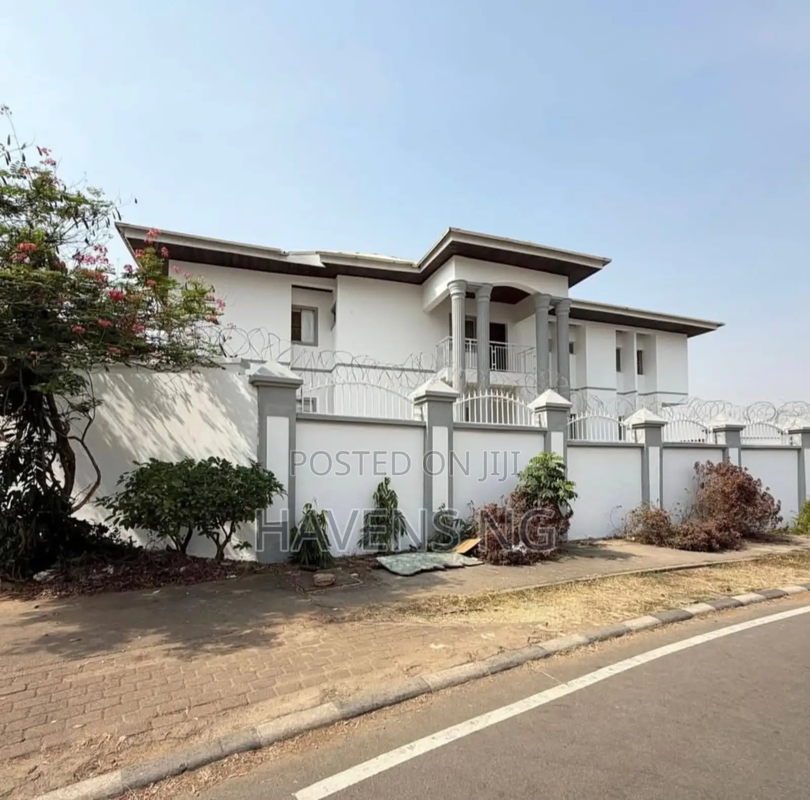 6bdrm Duplex in Maitama for sale in Maitama