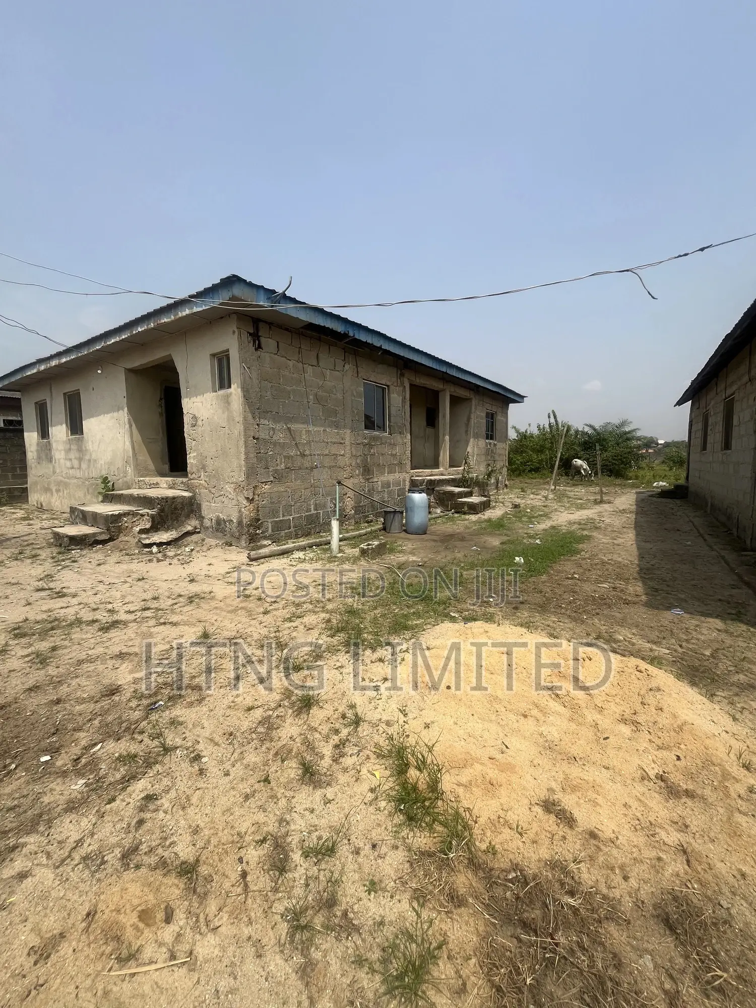 3bdrm Bungalow in Awobo, Igbogbo for sale in Igbogbo