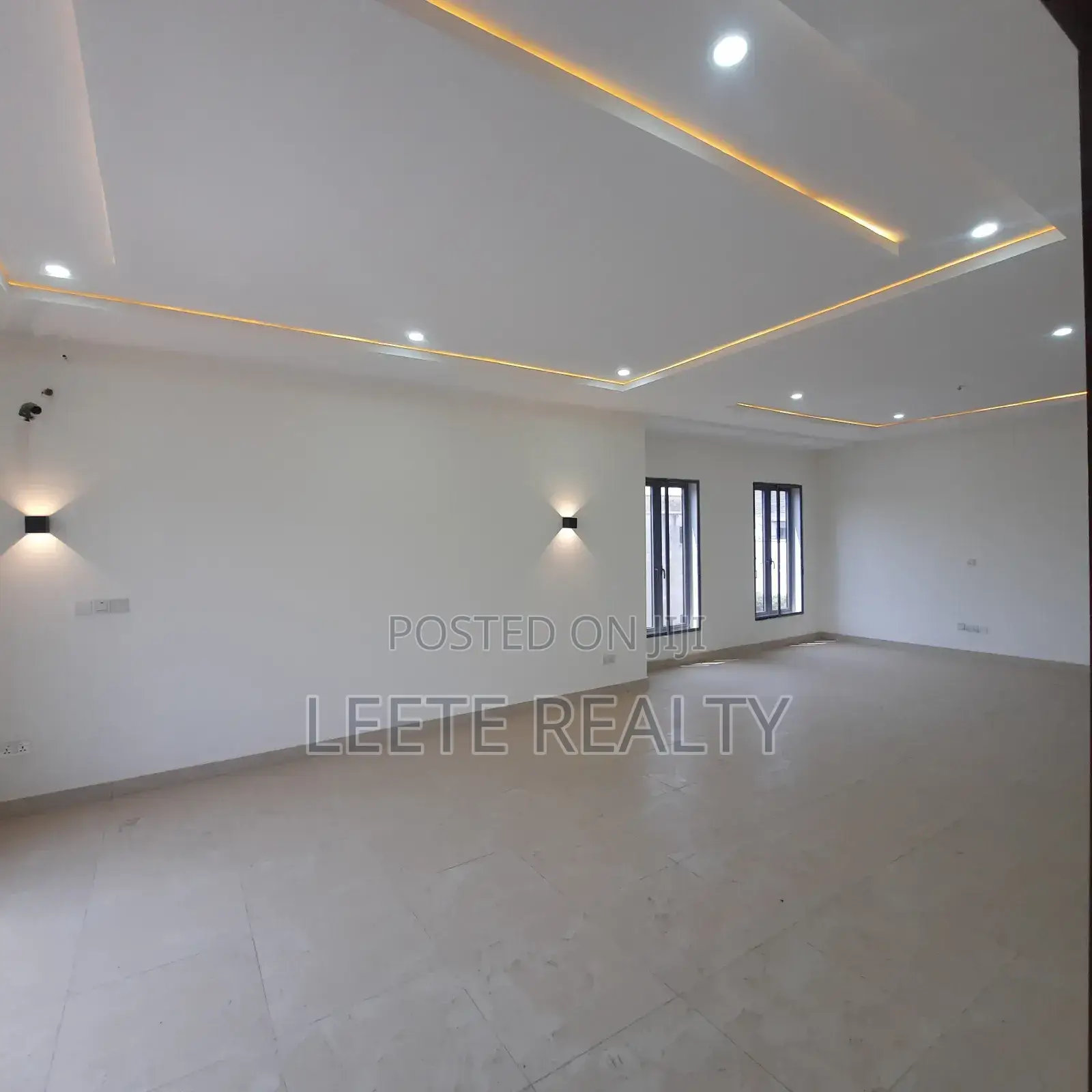 5bdrm Duplex in Wuye for sale in Wuye