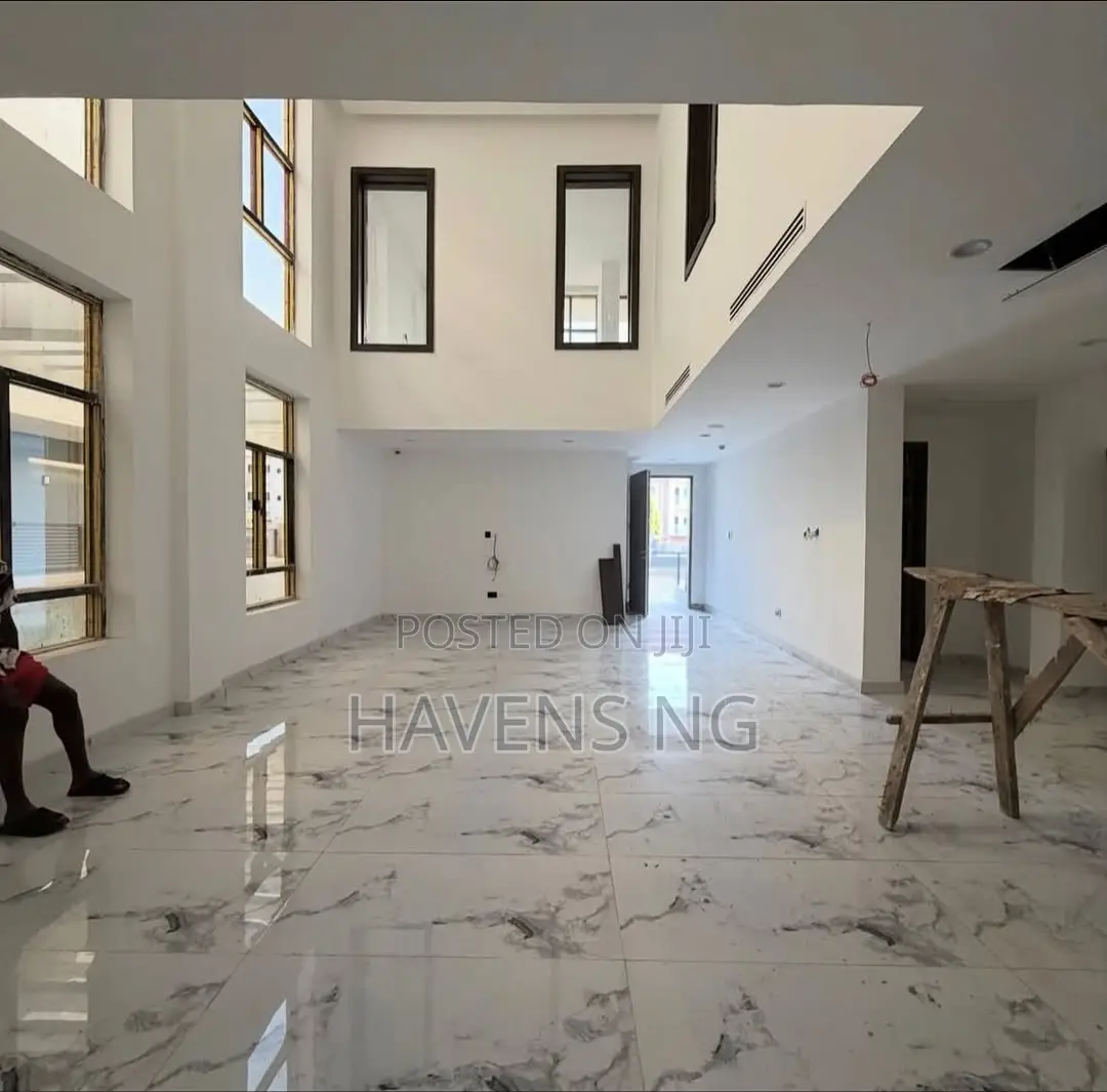 6bdrm Villa in Guzape District for sale in Guzape District