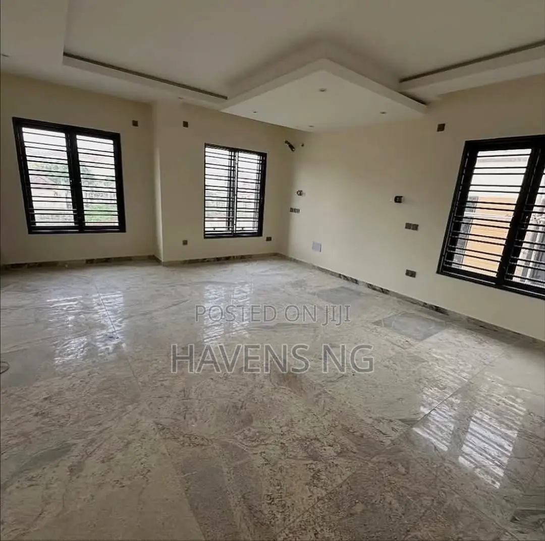 4bdrm Duplex in Life Camp for sale in Life Camp