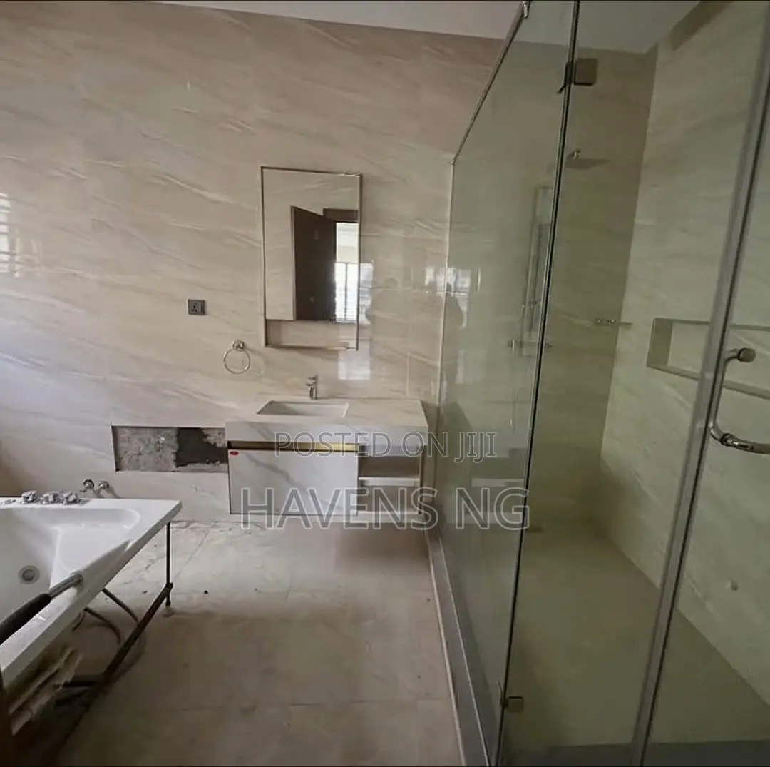 4bdrm Duplex in Life Camp for sale in Life Camp