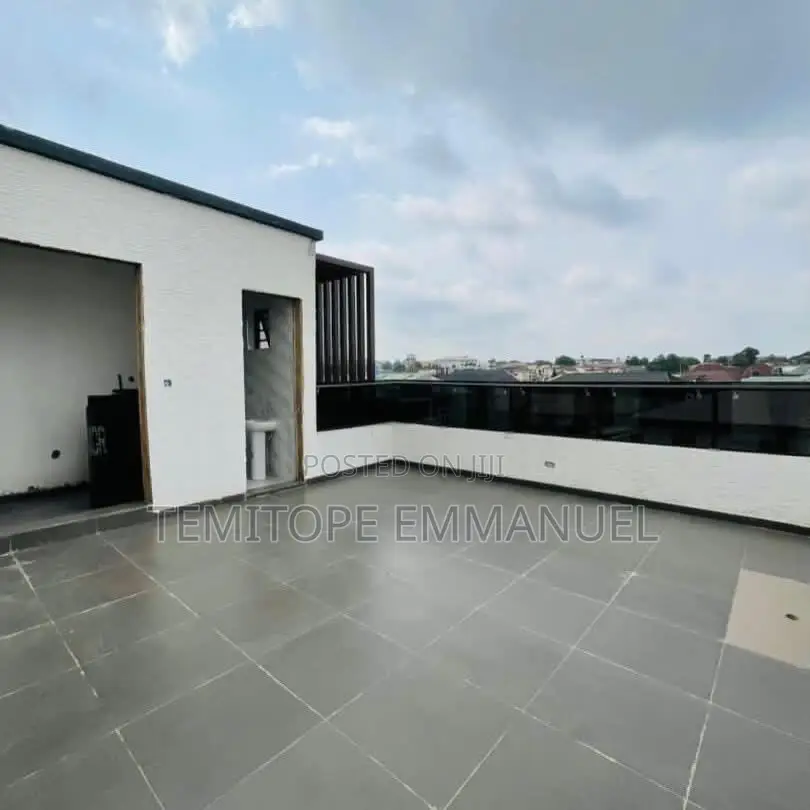 Furnished 4bdrm Duplex in Gbagada for sale in Gbagada