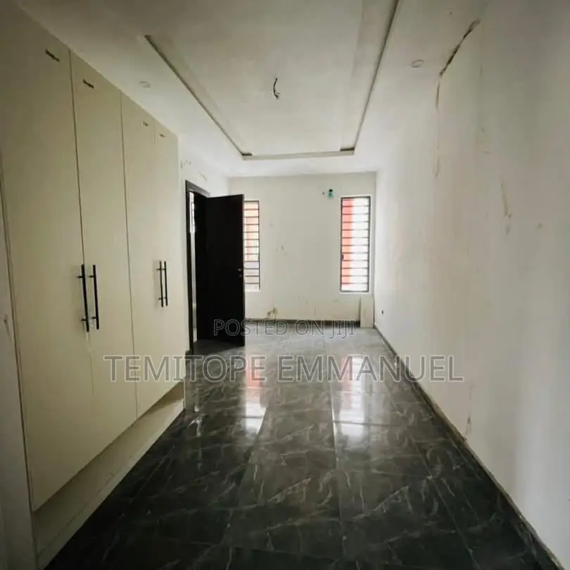 Furnished 4bdrm Duplex in Gbagada for sale in Gbagada