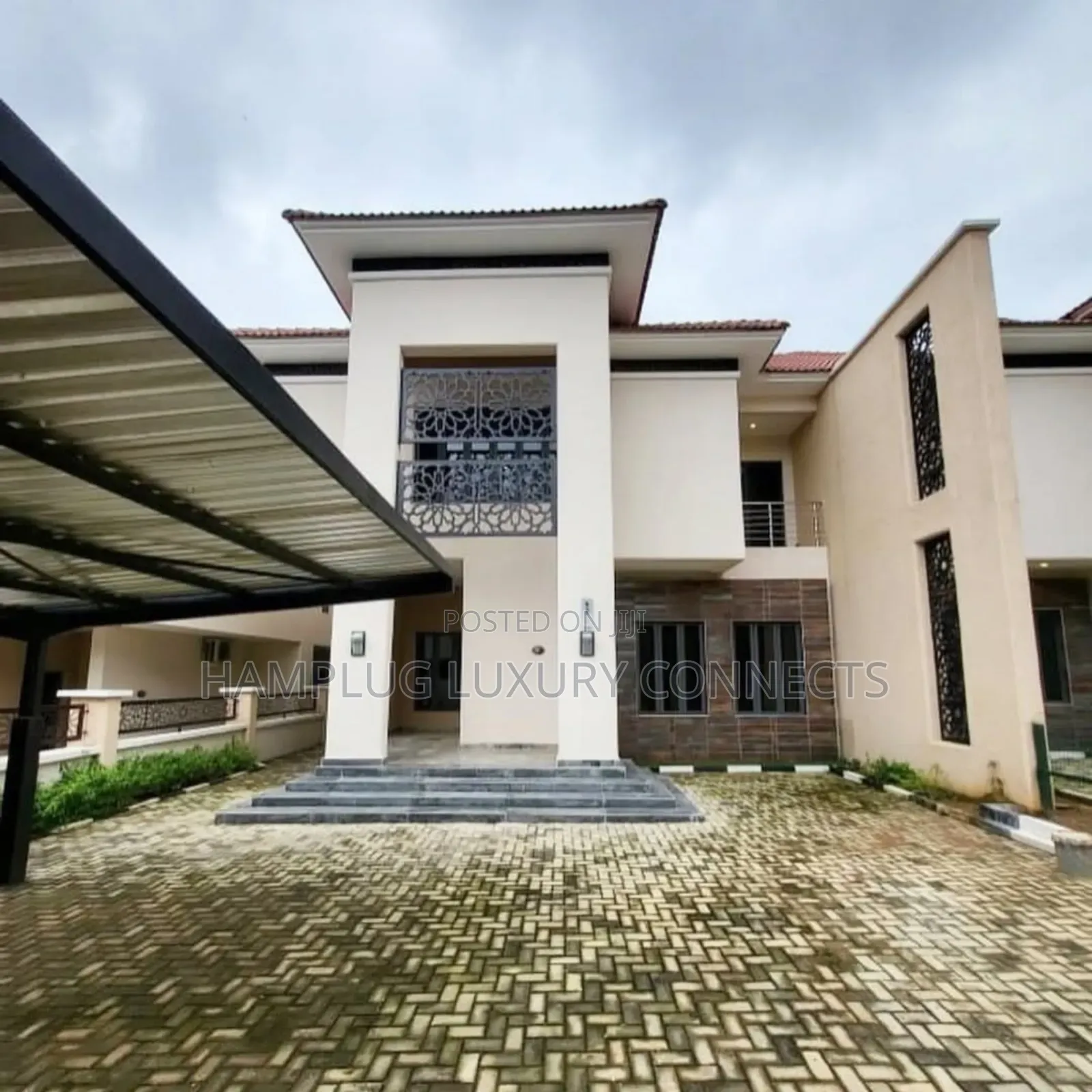 Furnished 6bdrm Duplex in Legislative Quarters for sale in Apo District