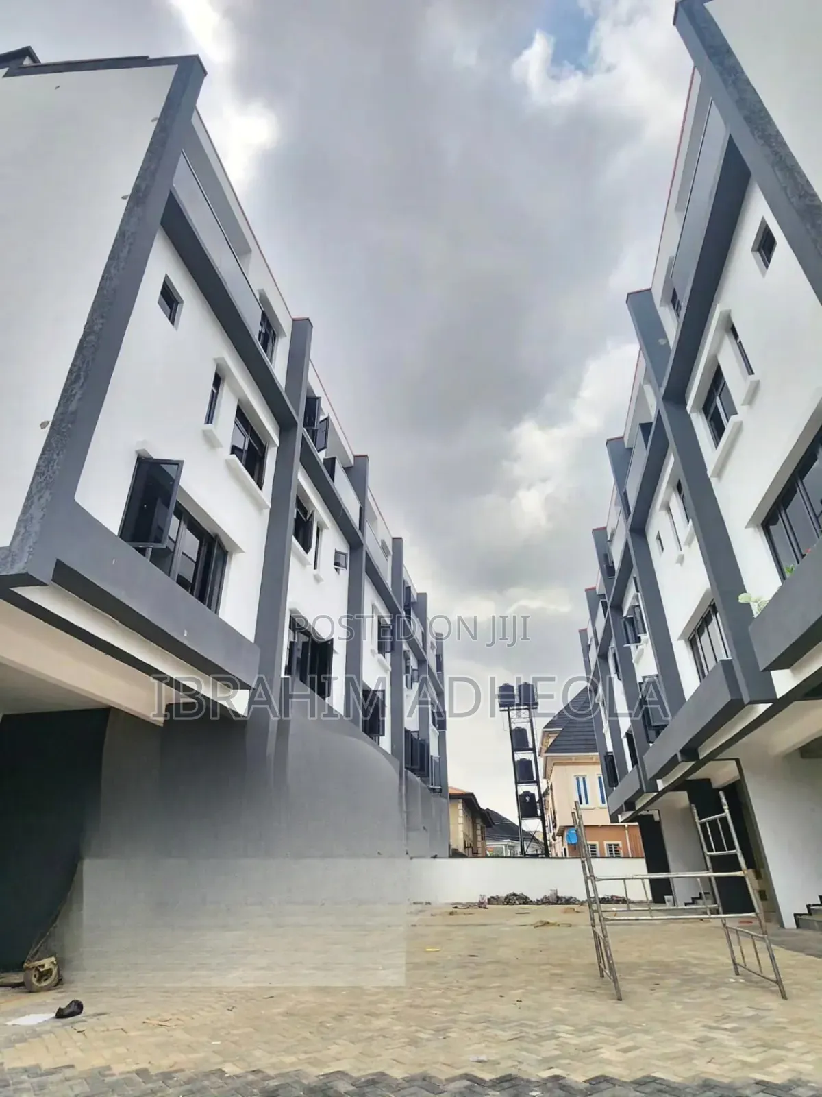 4bdrm Townhouse/Terrace in Gbagada for sale in Gbagada