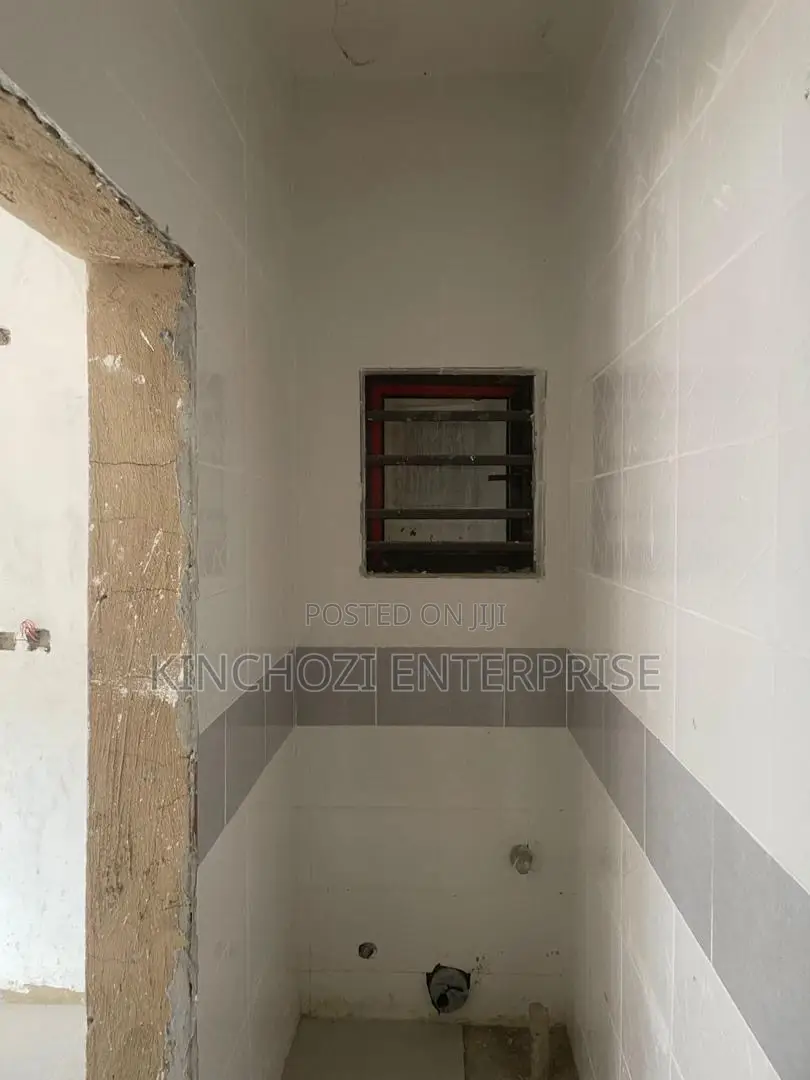 3bdrm Duplex in Rockvale Manors, Zone B for rent in Zone B