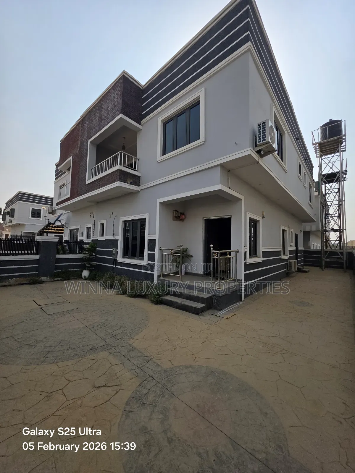 Furnished 4bdrm Duplex in Palm Height, Lugbe District for rent in Lugbe District