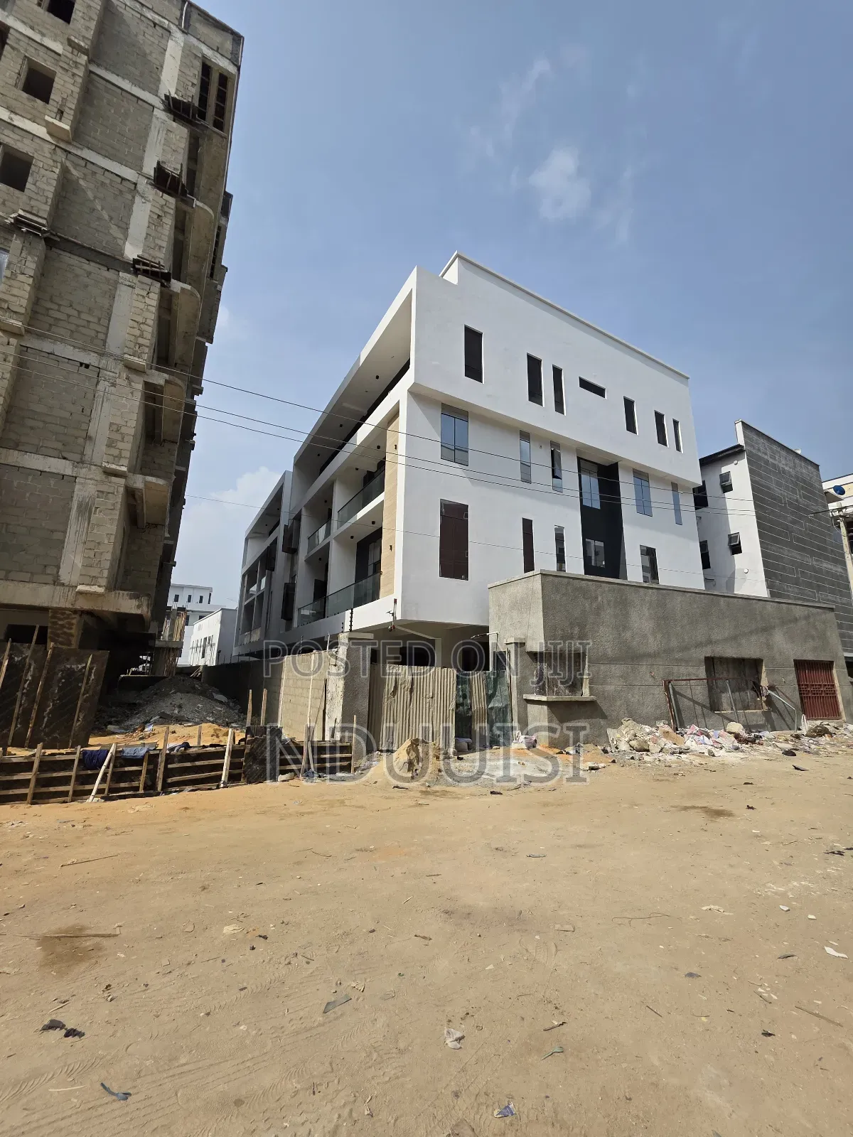 4bdrm Townhouse/Terrace in Ikate-Elegushi for sale in Ikate-Elegushi