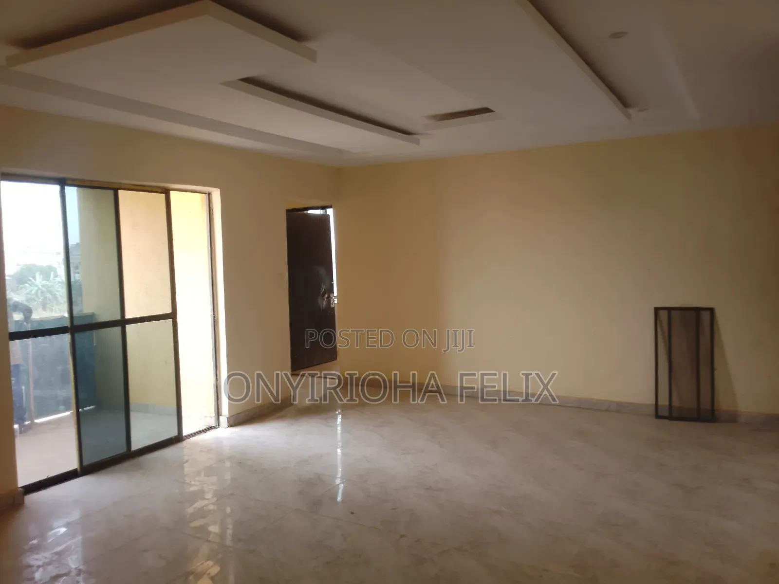 3bdrm Block of Flats in Gwarinpa Main for rent in Gwarinpa