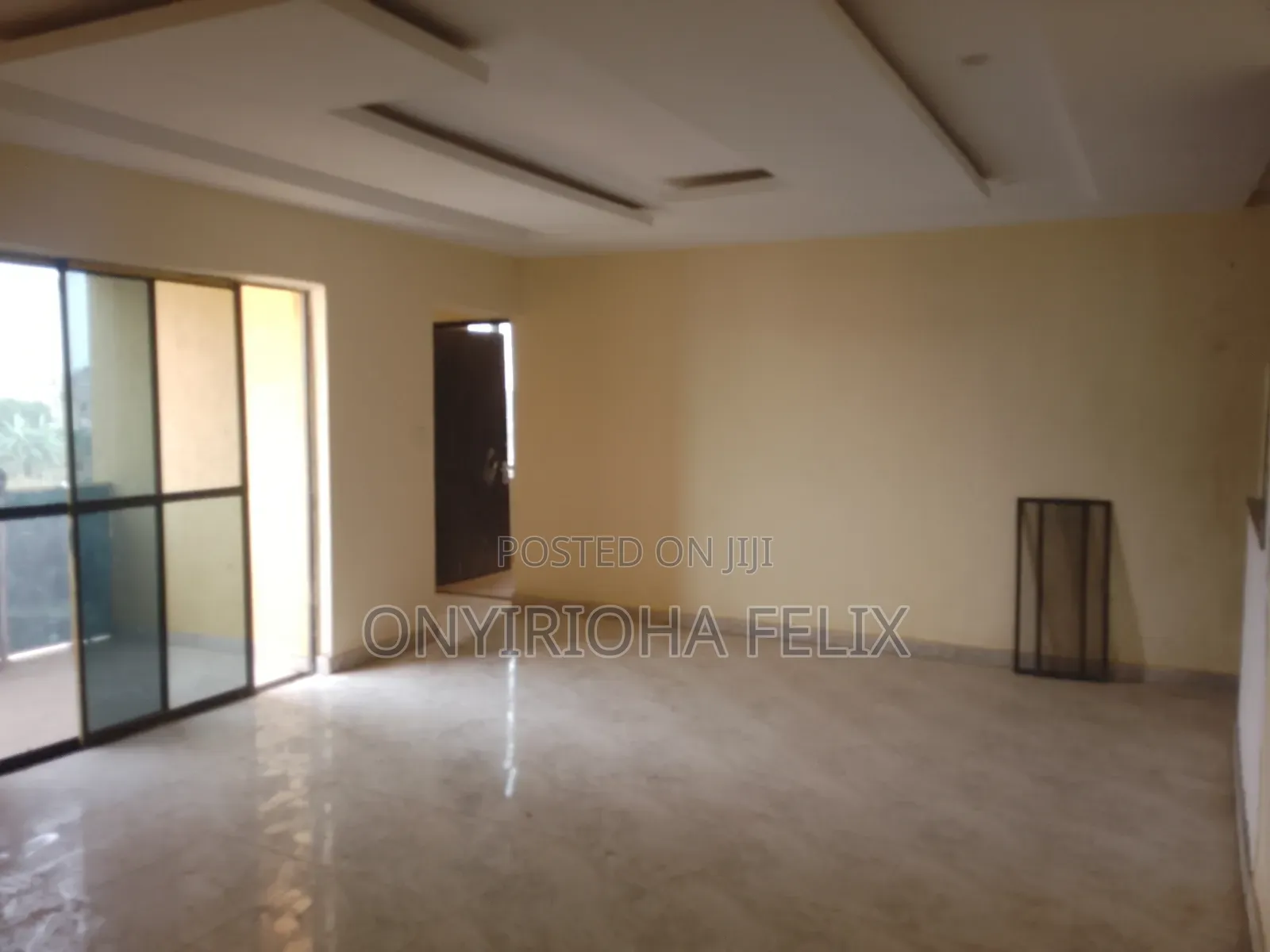 3bdrm Block of Flats in Gwarinpa Main for rent in Gwarinpa