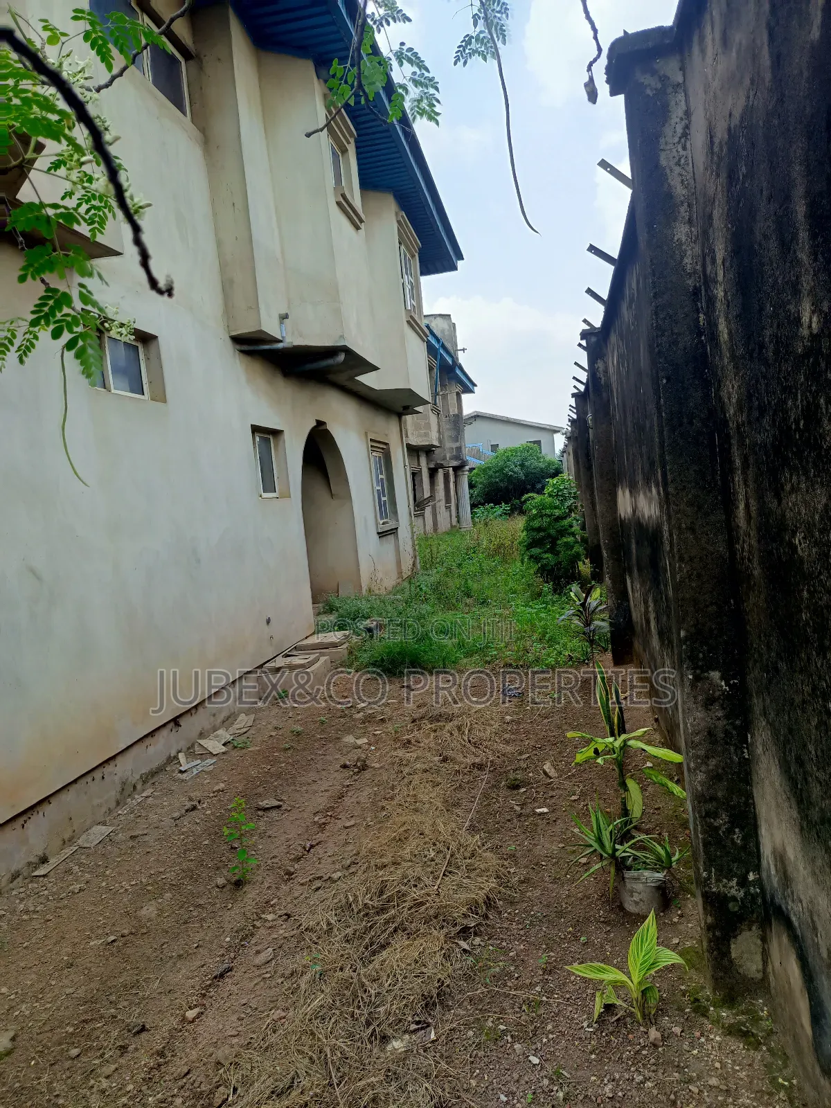 5bdrm Duplex in Conoil Sango Ota for sale in Ado-Odo/Ota