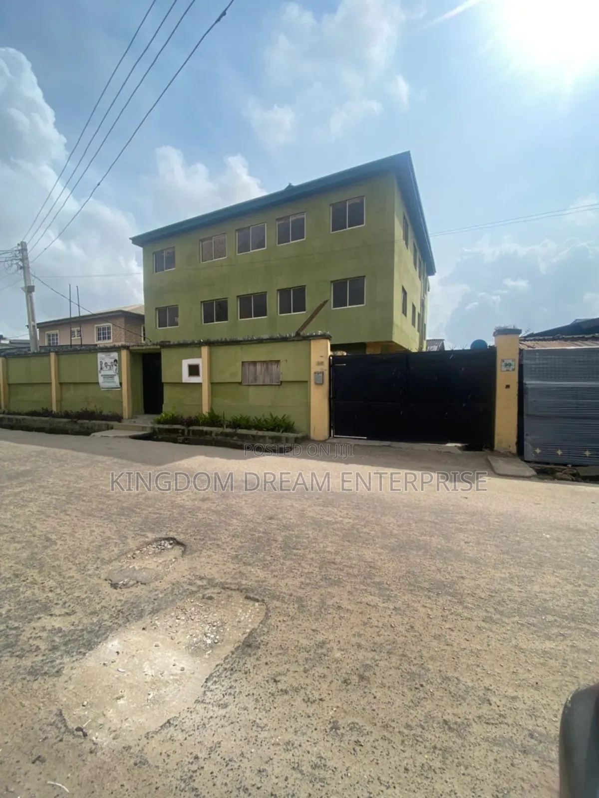 Building on 3-Floors and a 4-Bedrm Bungalow 695sqm Ojodu in Lekki