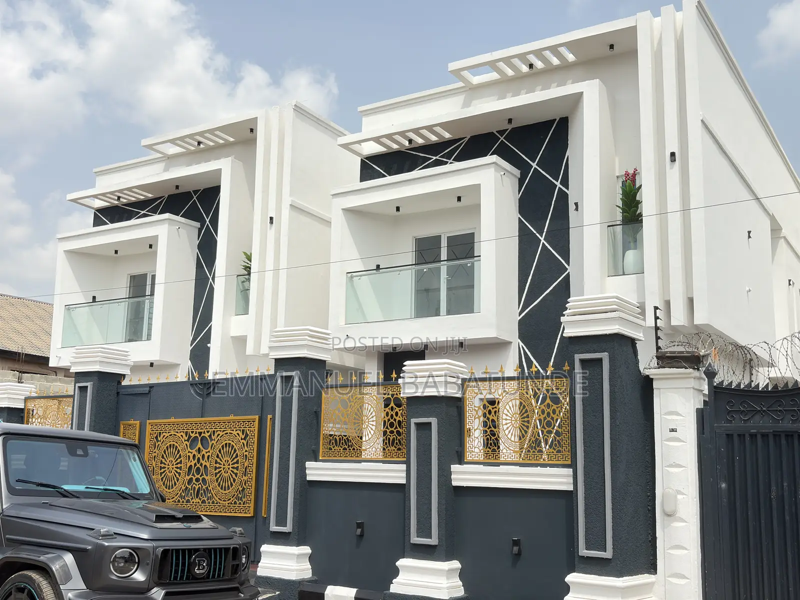 Furnished 7bdrm Duplex in Amazing Grace Estate, Ifako-Ijaiye for sale in Ifako-Ijaiye