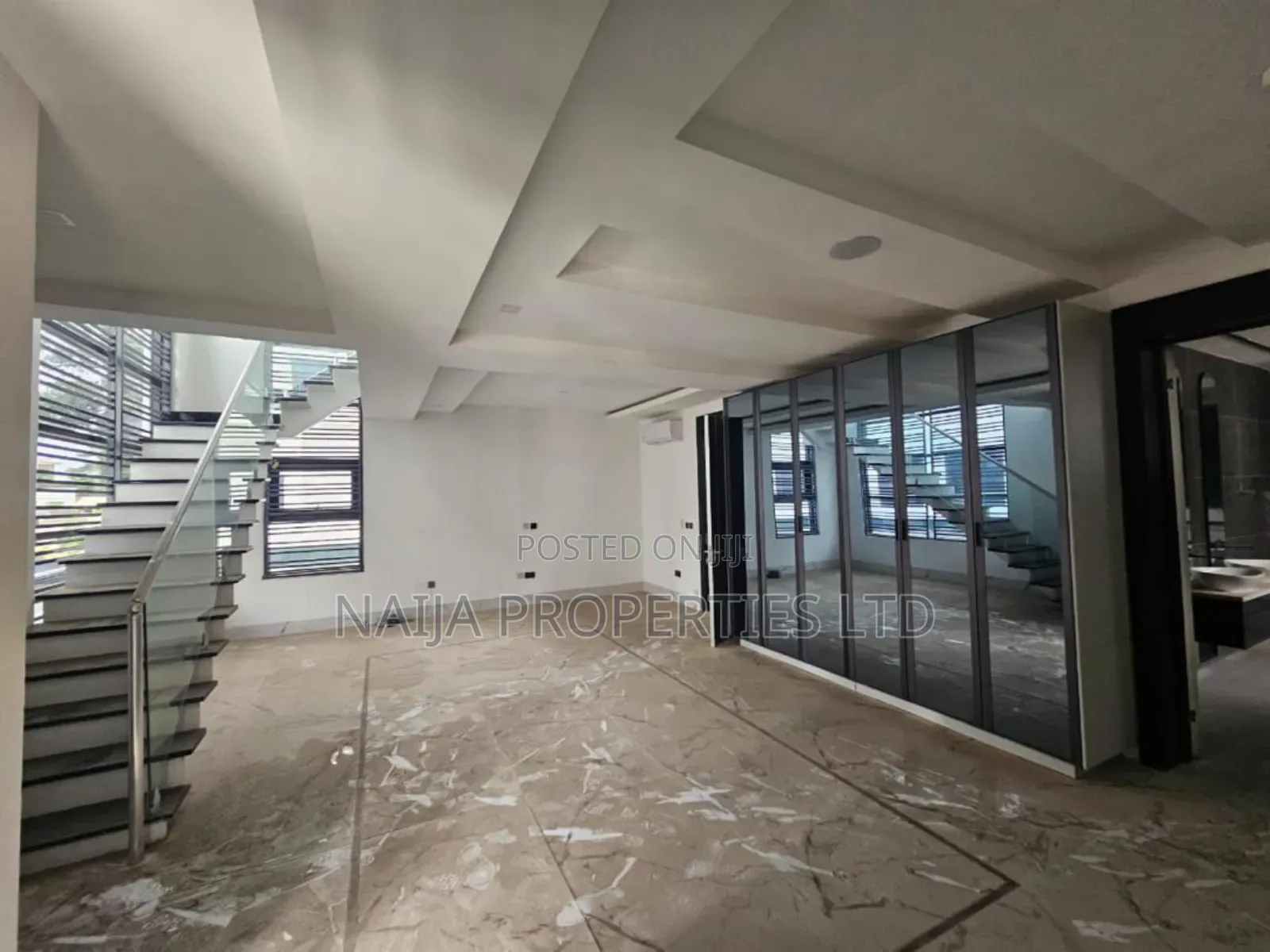 5bdrm Duplex in Old Ikoyi for rent in Old Ikoyi
