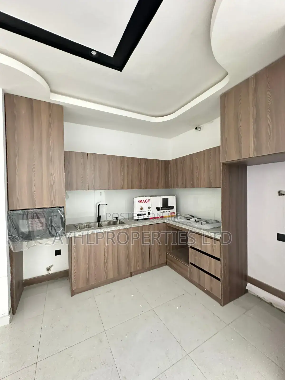 Luxury 4 Bedroom Duplex in Lekki Expressway