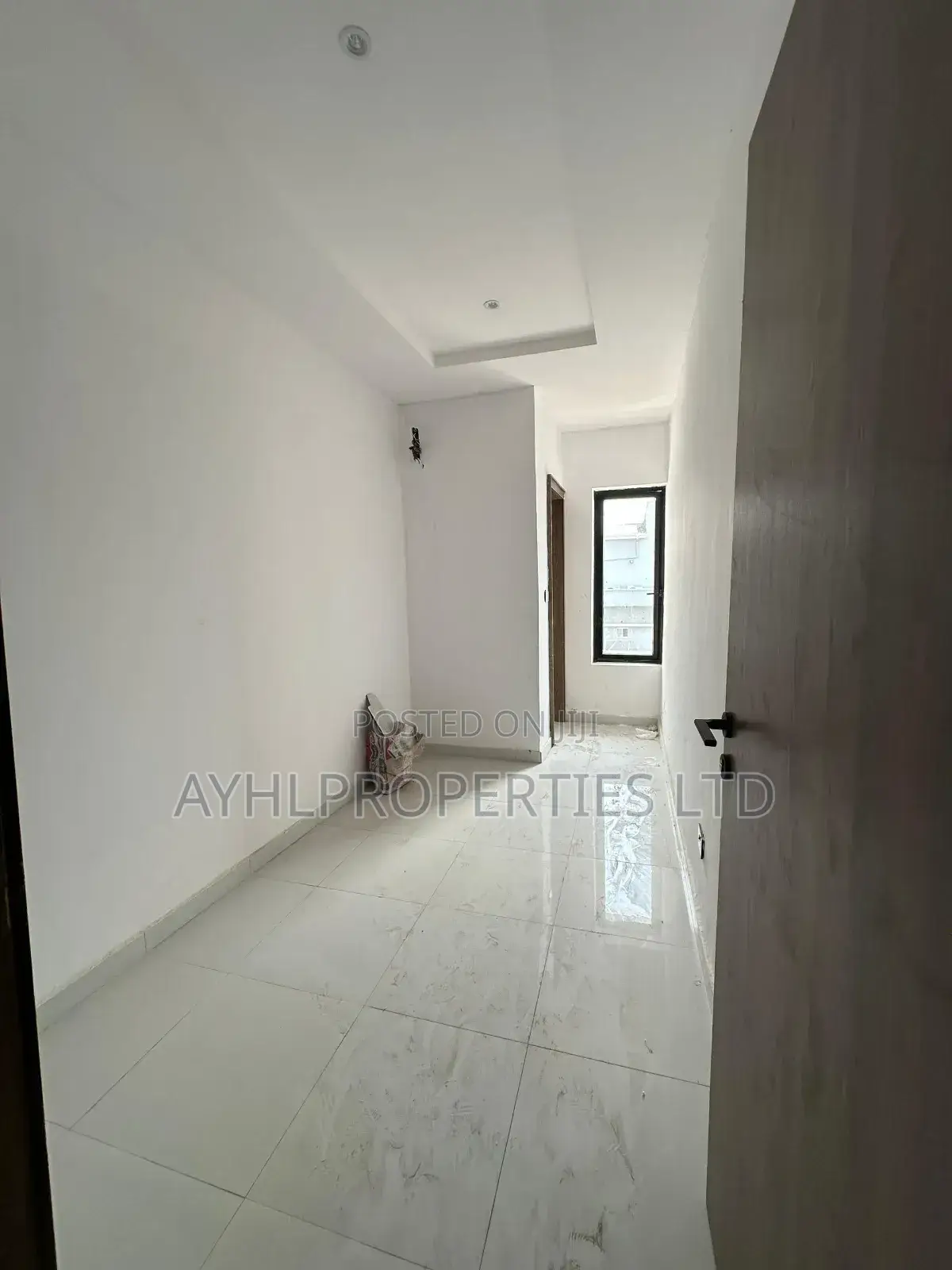 2bdrm Apartment in Lekki Ikate for sale in Ikate