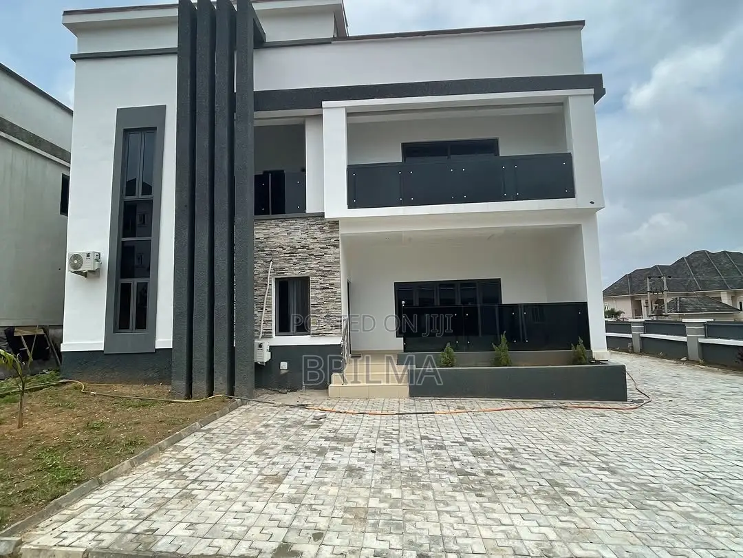 3bdrm Apartment in Madagali for sale in Madagali