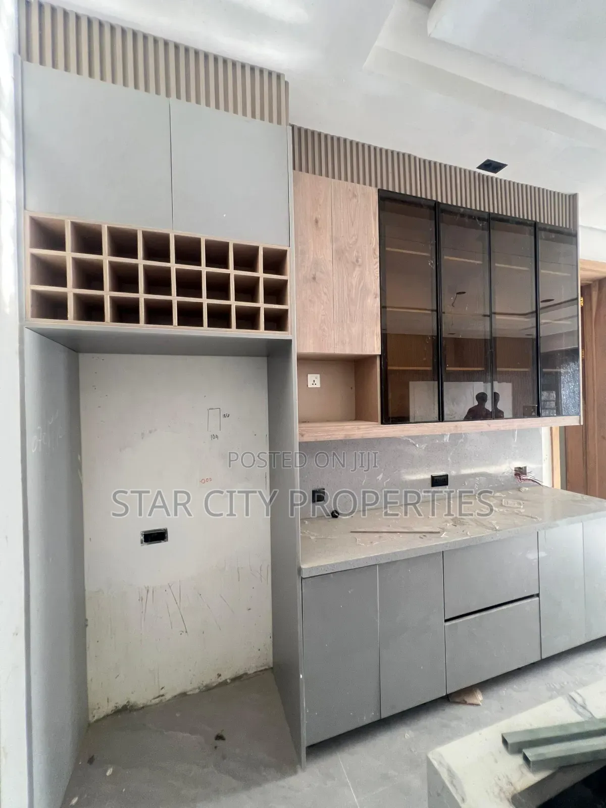 3bdrm Apartment in Ikeja Lagos for sale in Ikeja