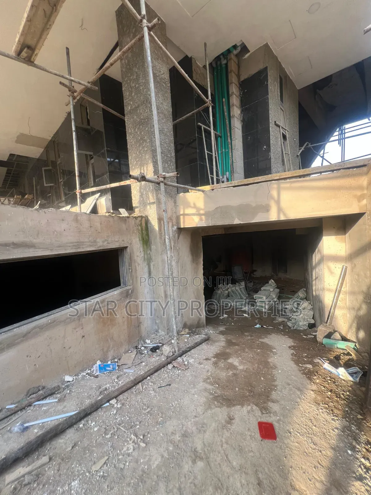 3bdrm Apartment in Ikeja Lagos for sale in Ikeja