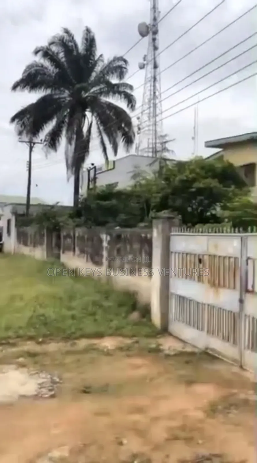 8bdrm Duplex in Total Garden, Agodi for sale in Agodi